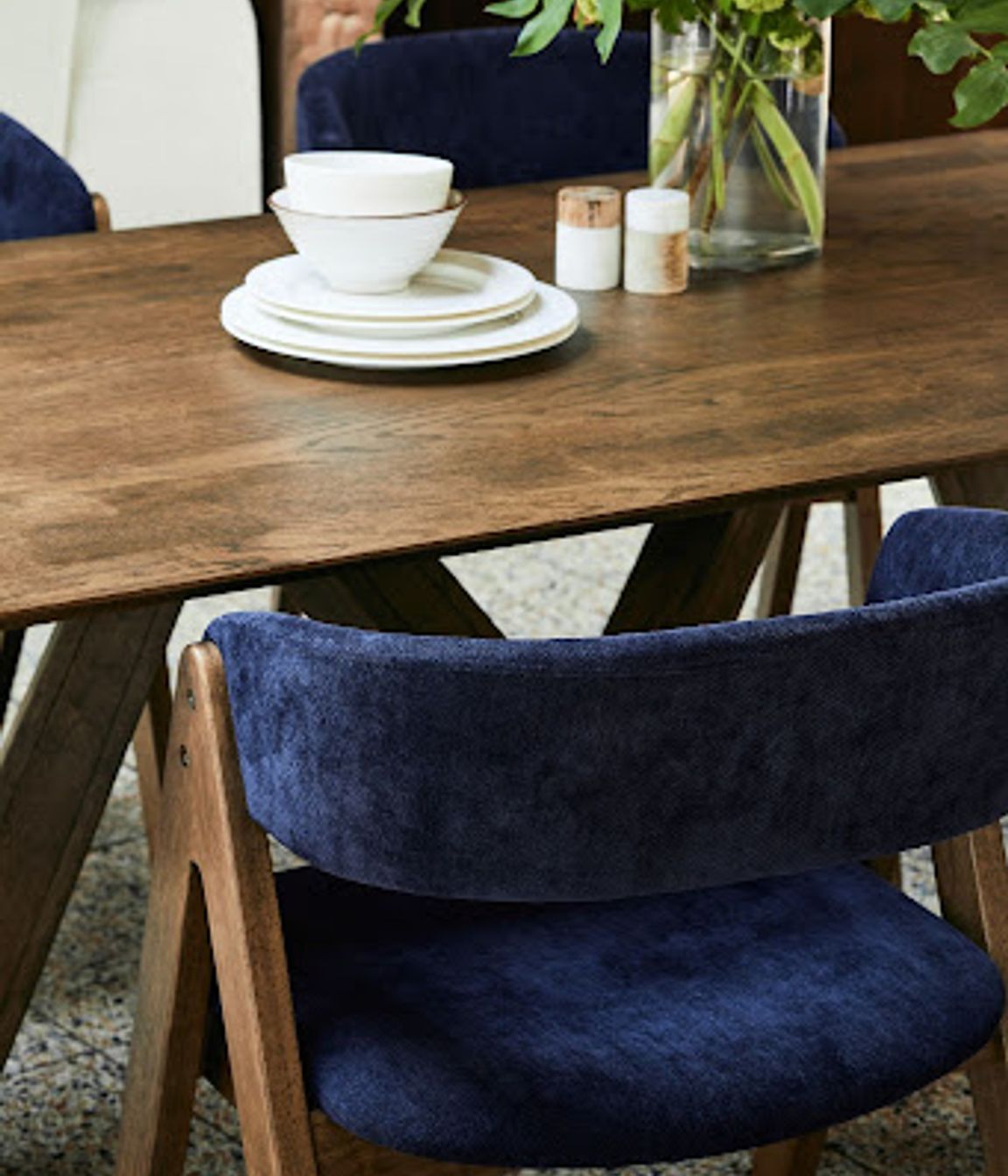 Dining Chair Designs: How to Pair with a Dining Table