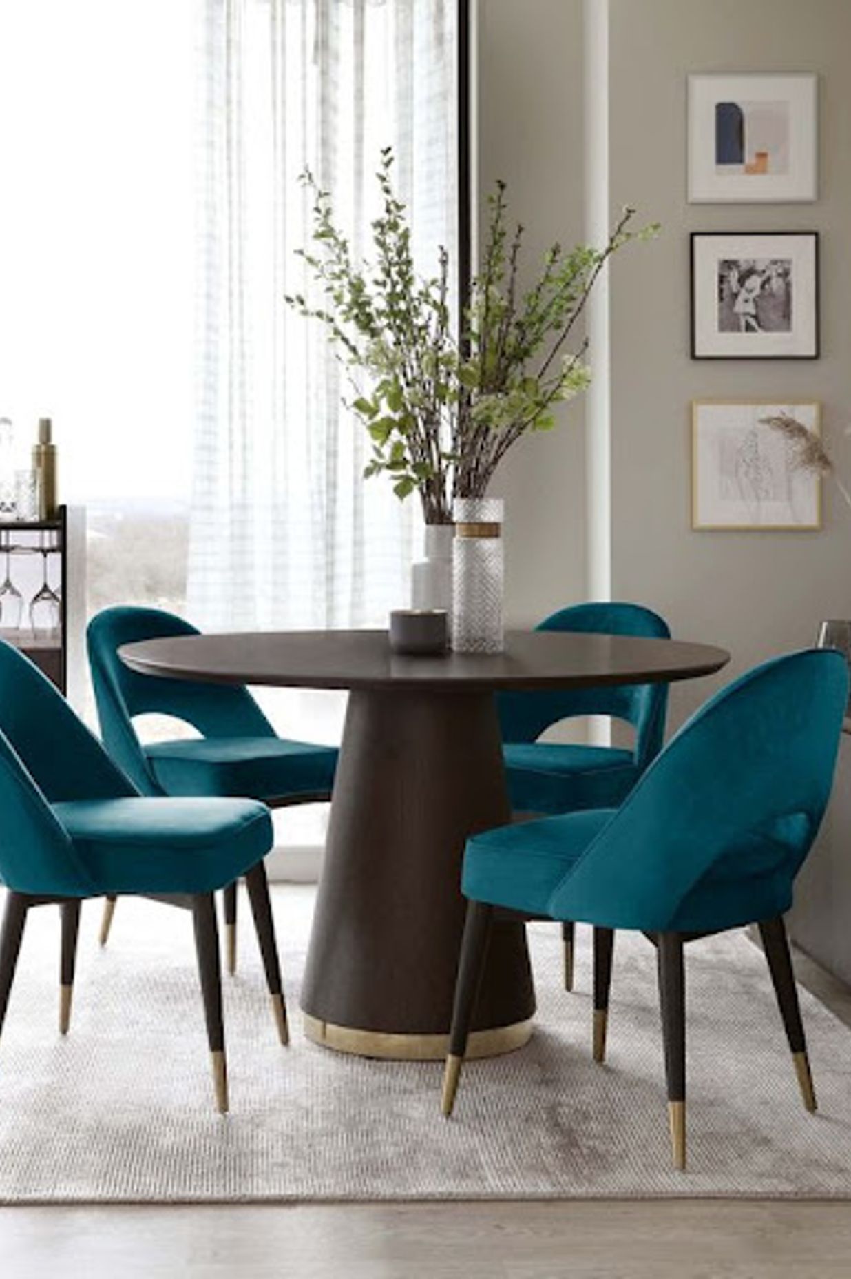 Dining Chair Designs: How to Pair with a Dining Table
