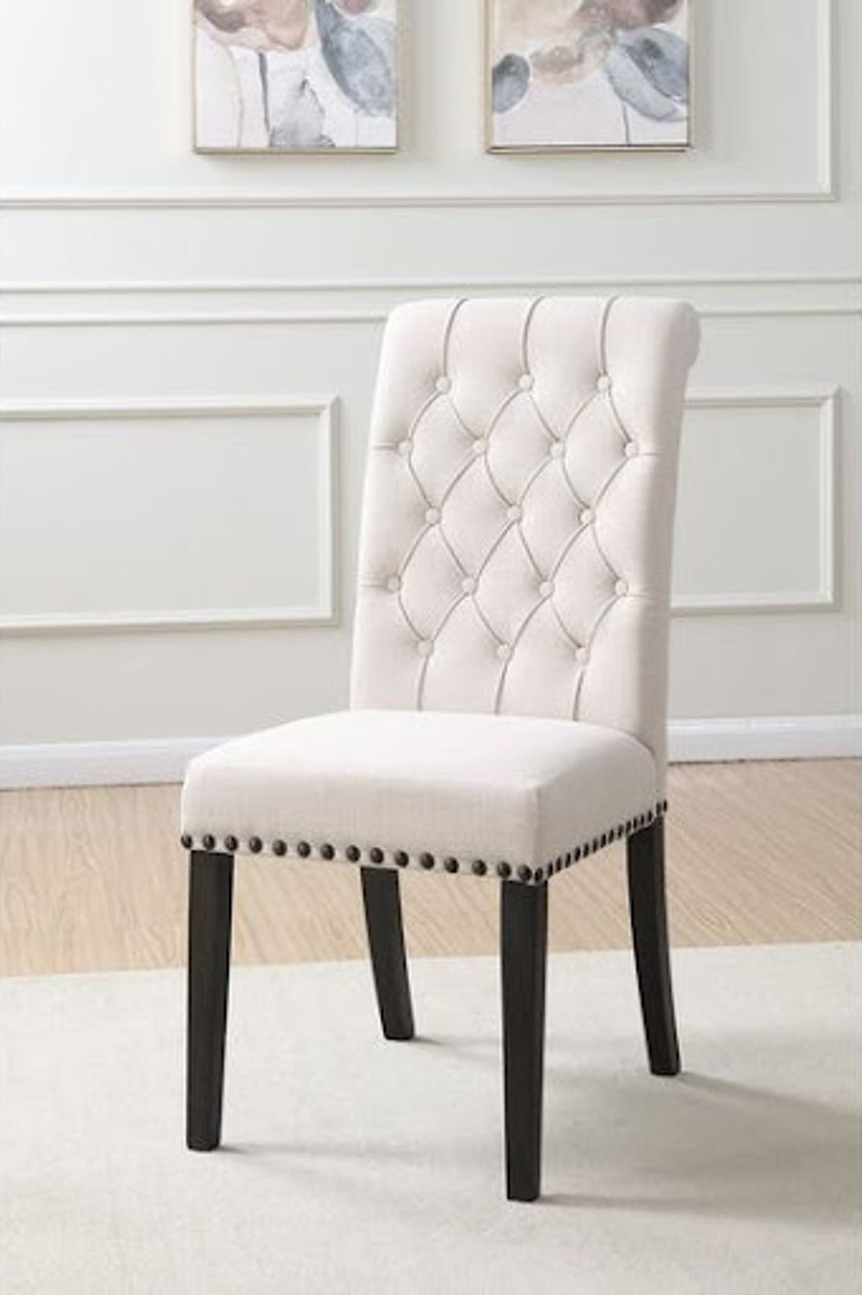Dining Chair Designs: How to Pair with a Dining Table