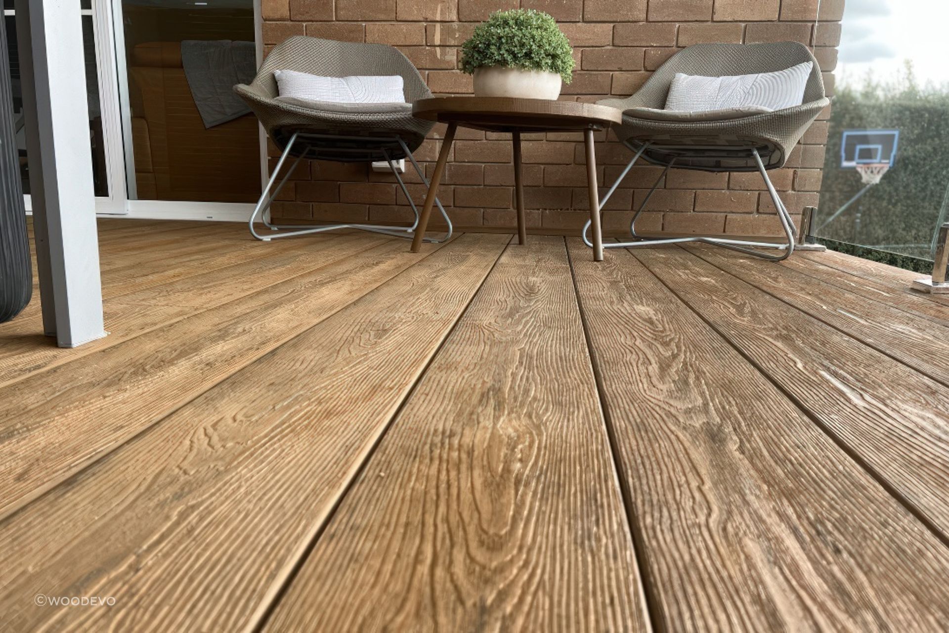 updatewoodevo-blog-composite-decking-australia-1-1024x678-gigapixel.jpeg