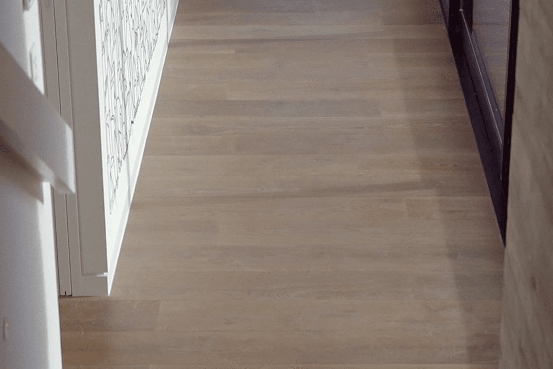 Forté's engineered oak flooring is ideal for high-traffic areas where durability is a must.