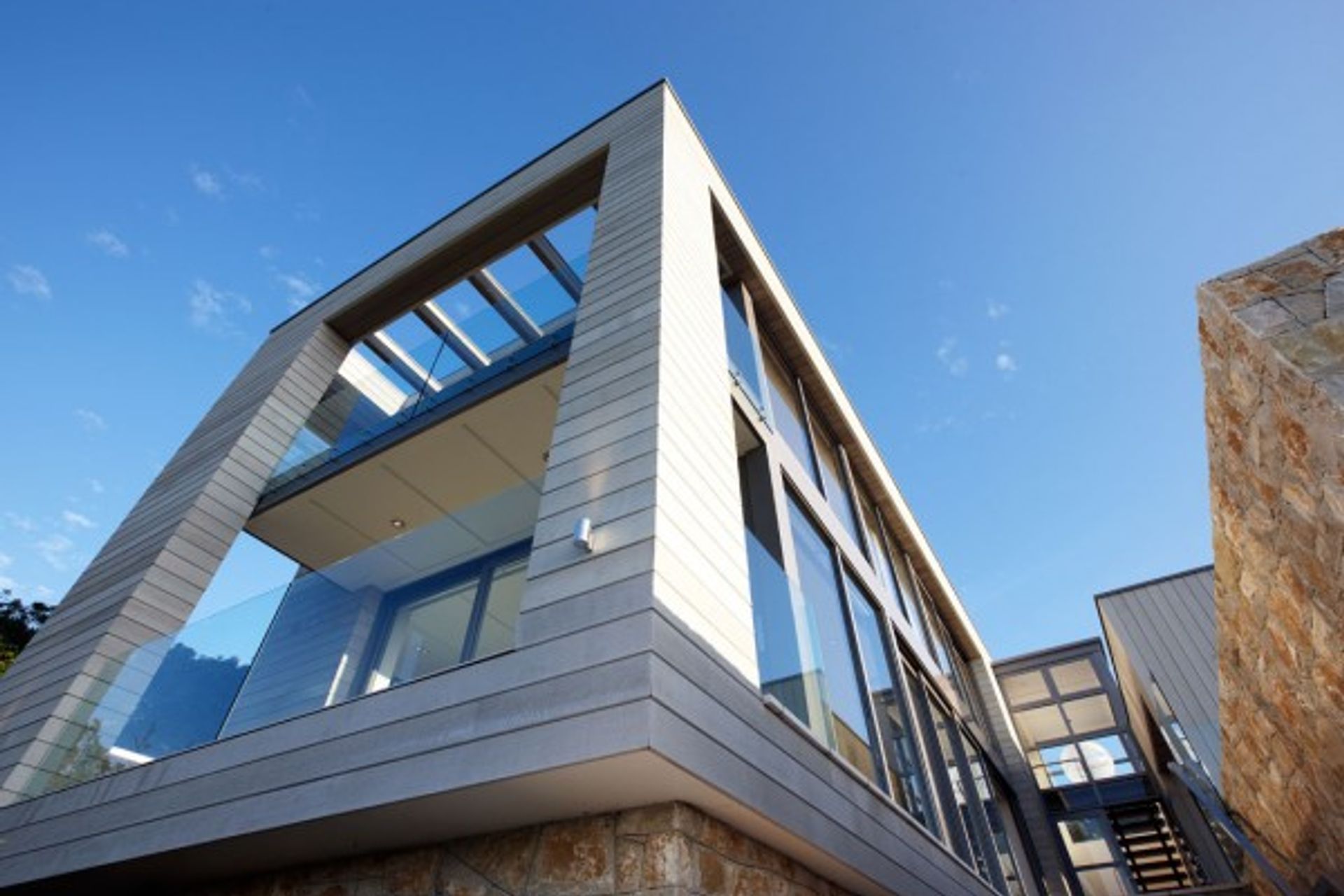 Suite consistency - Mixing and matching windows and doors