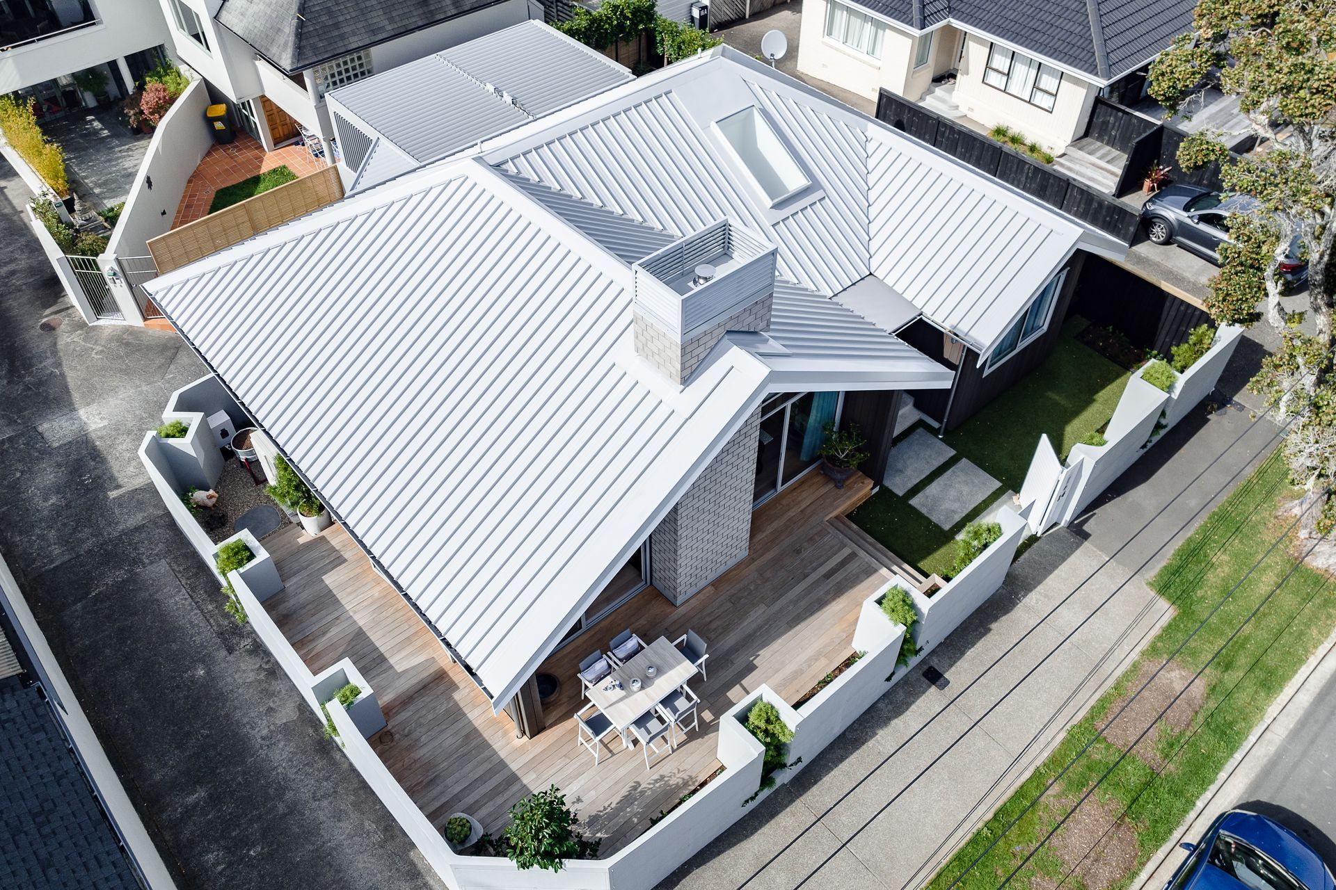 The footprint is similar to the original house, extended by a metre at the front to add indoor living space.