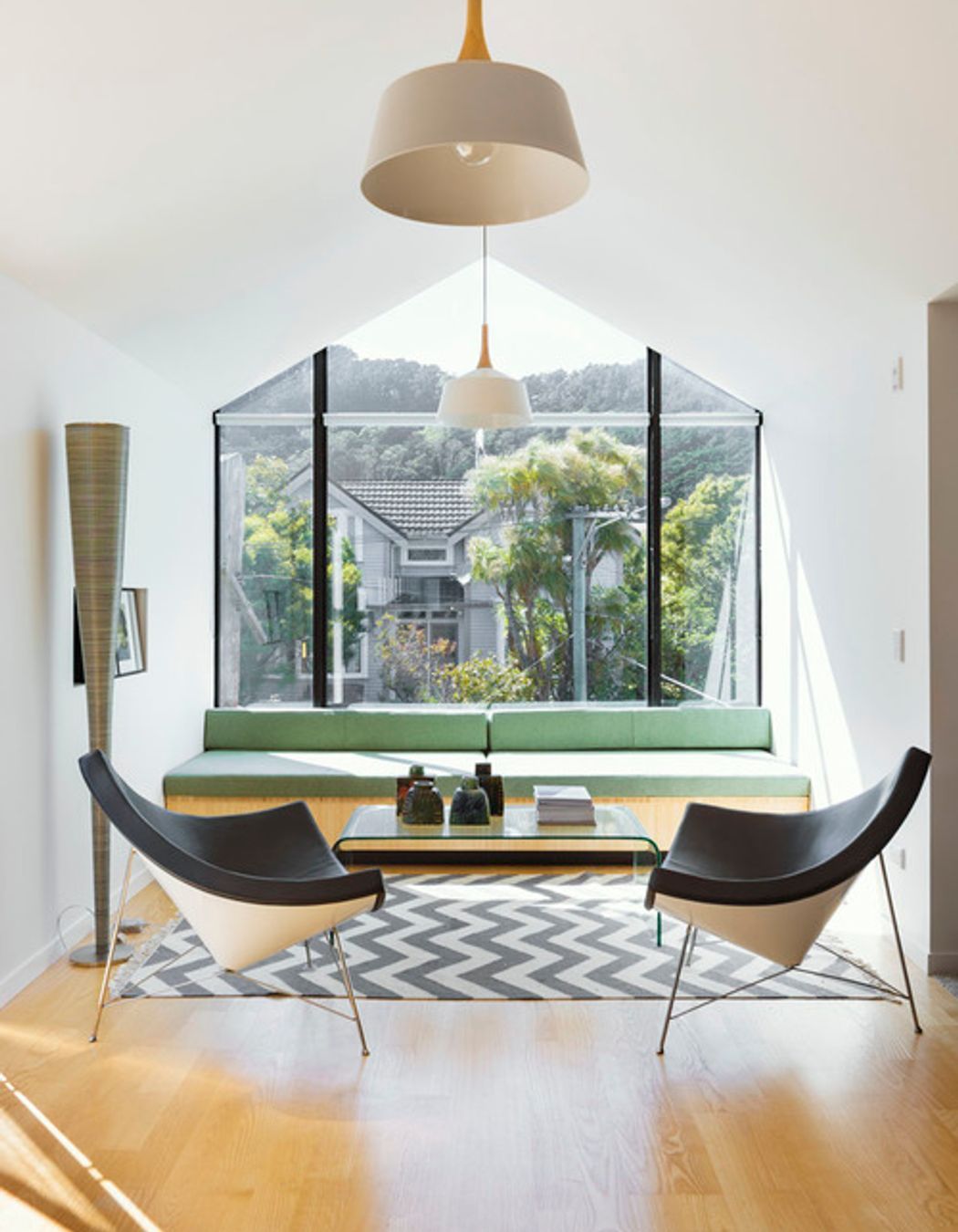 Parsonson Architects' Zavos Corner Apartments sit within the heritage Wellington fringe area of Mount Victoria. Photograph by Jeff Brass.