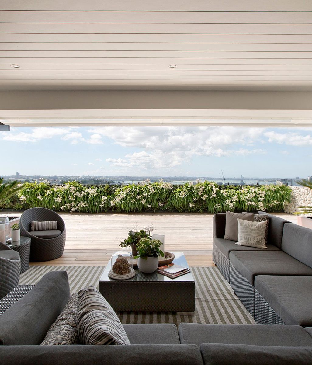 Small Landscapes – creating green spaces around the home 
