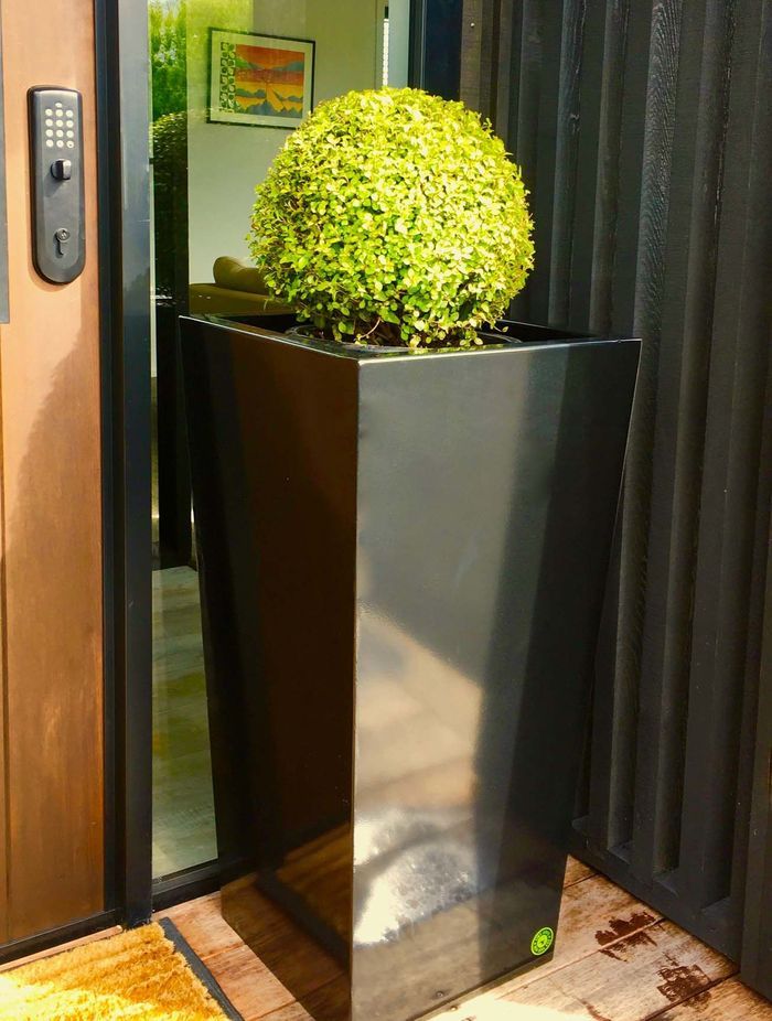 Black steel corten planters