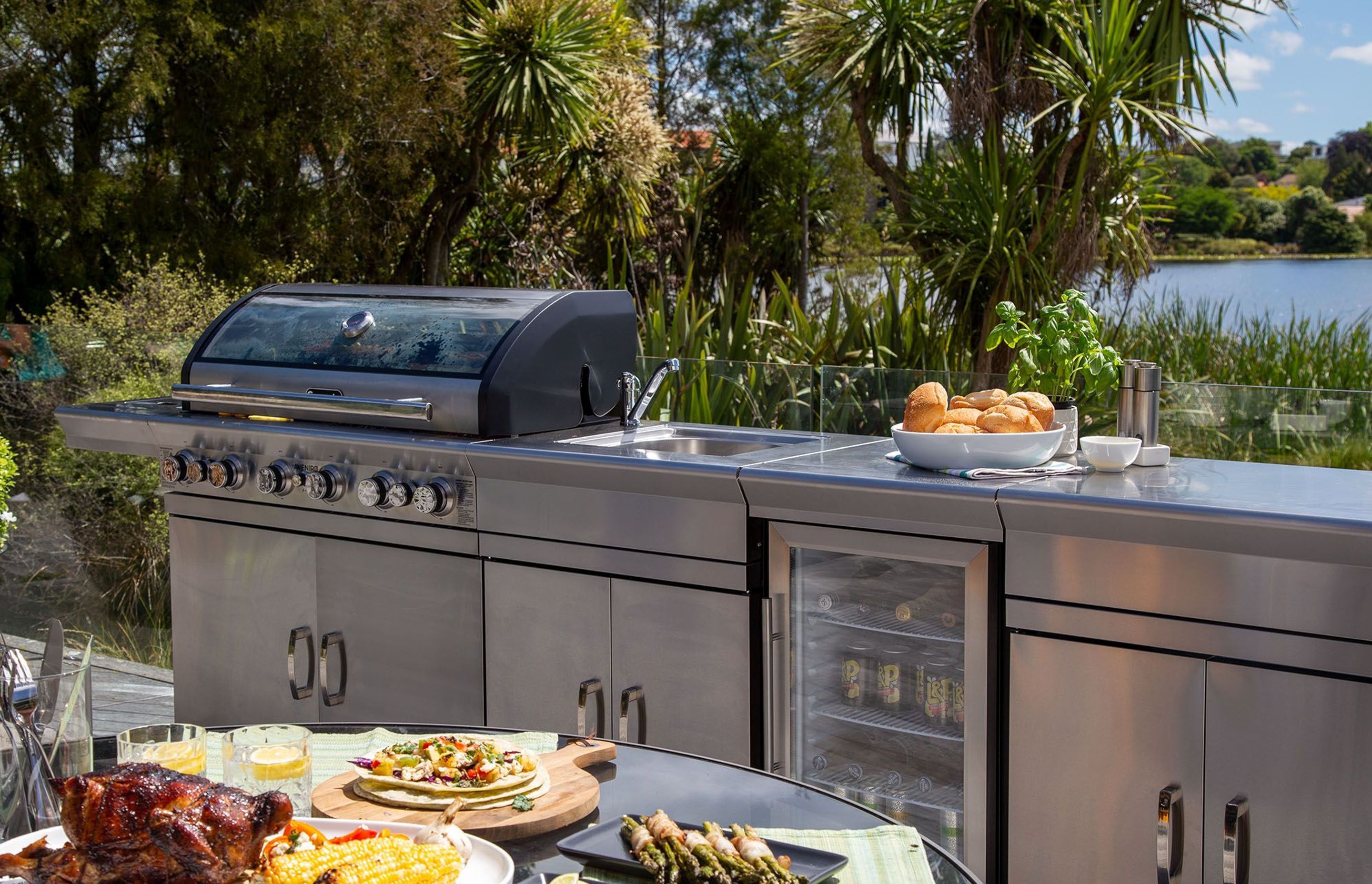 Innovative outdoor bbq kitchens bring tradition, style, and functionality side by side