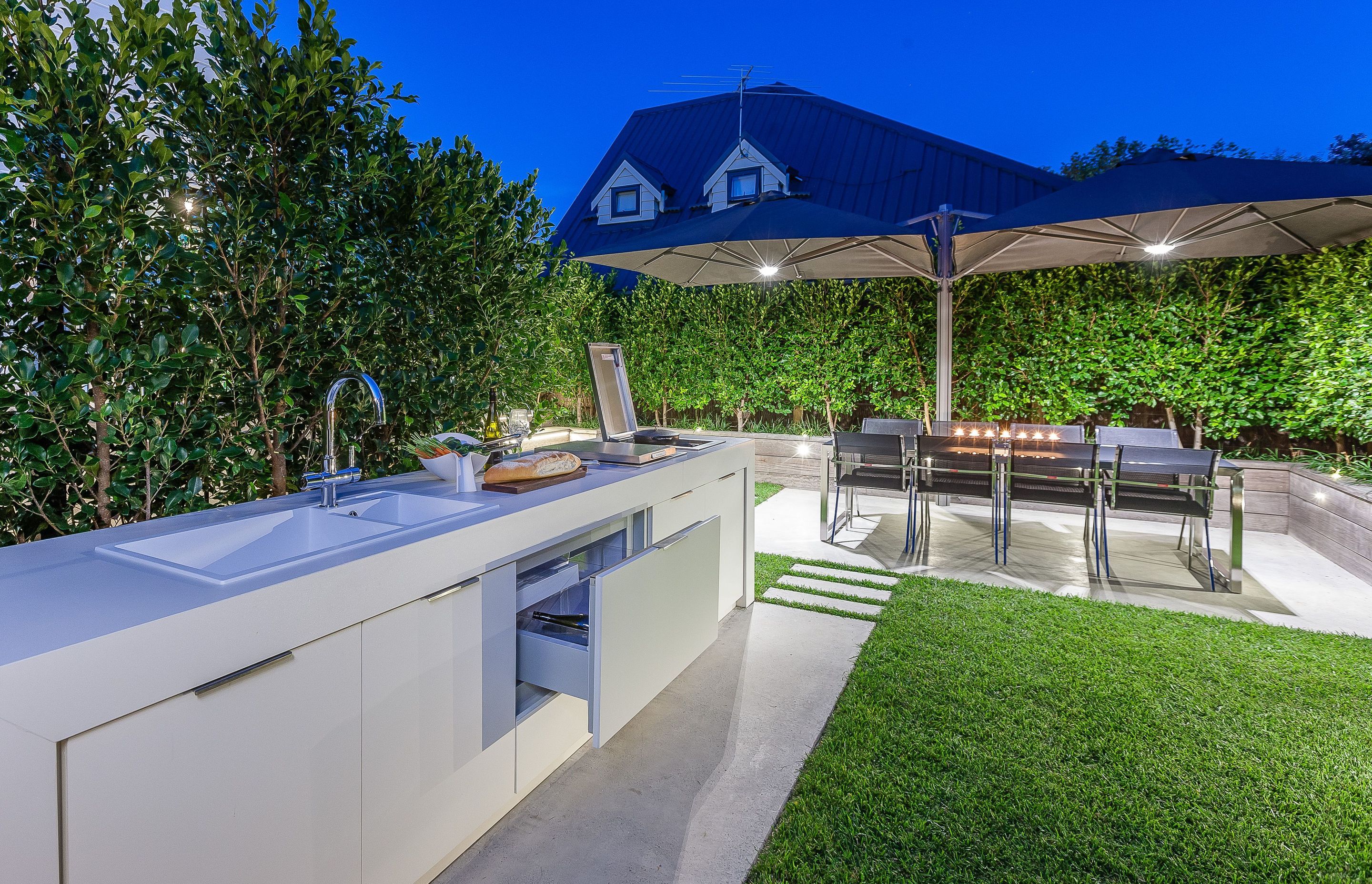 Outdoor Kitchen Units complement the lushness of your yard