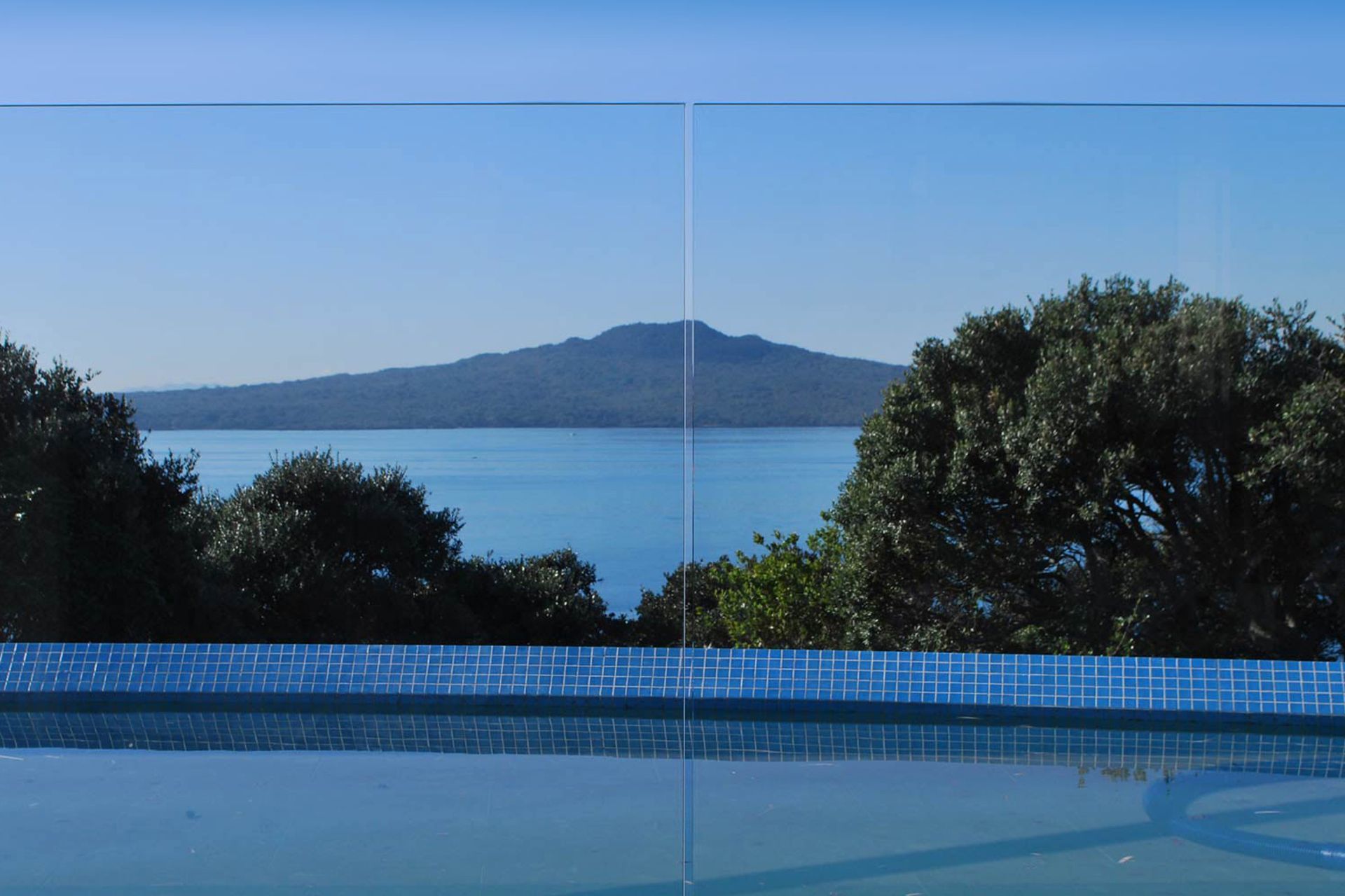 Haynes Glass specialises in supplying a range of residential glazing products.