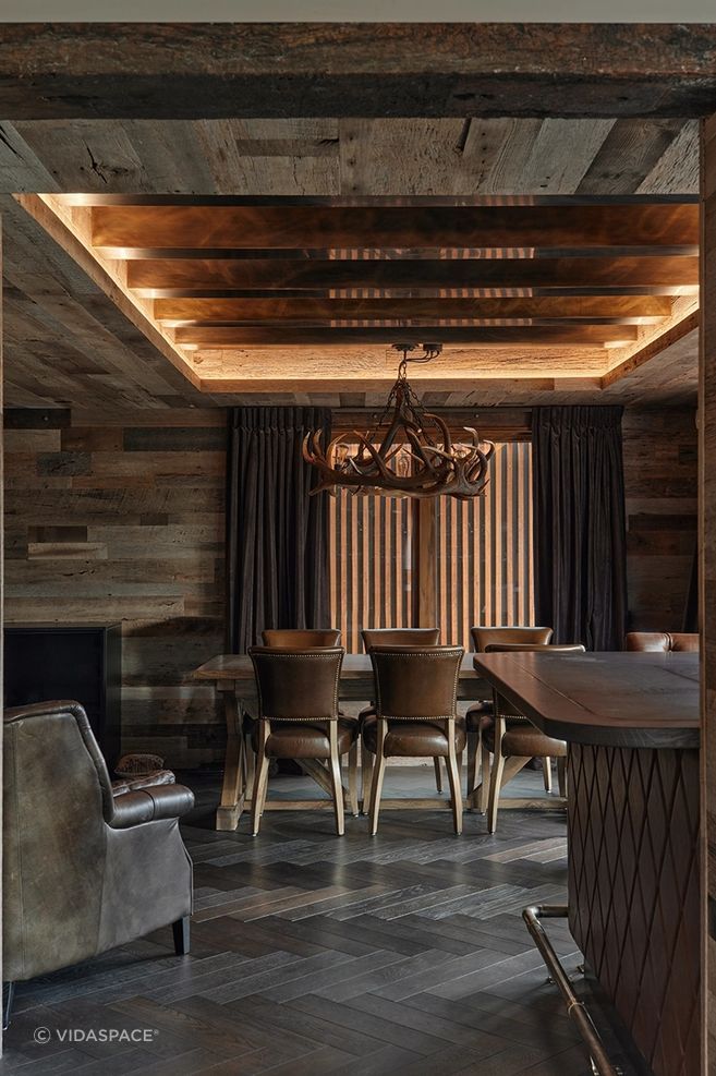 Queenstown Hill Residence by Fremont Studio | VidaGroove Reclaimed Tempest