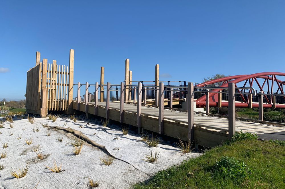 As part of the Ōtākaro Avon River Corridor (AORC) Regeneration Plan, three new pedestrian and cycle bridges – Snell, Medway and Avondale – have helped re-establish connections that were severed during the Christchurch earthquakes.
