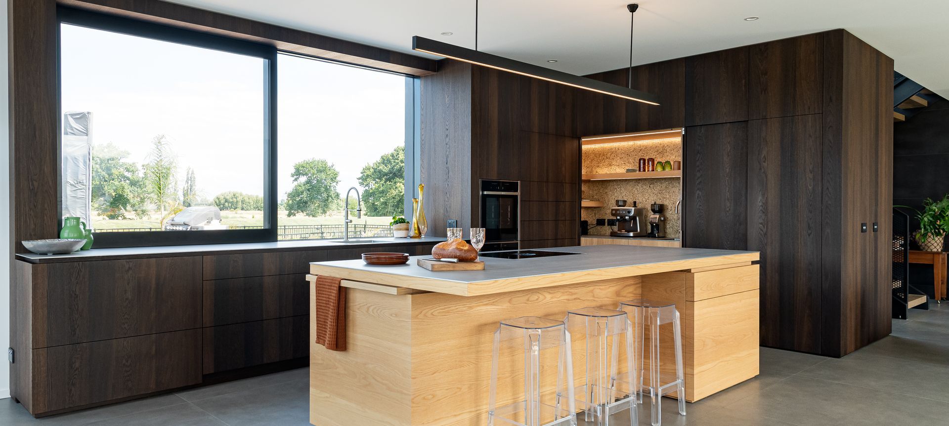 A villa in Riwaka was transformed by Living Design with this stunning contemporary kitchen.