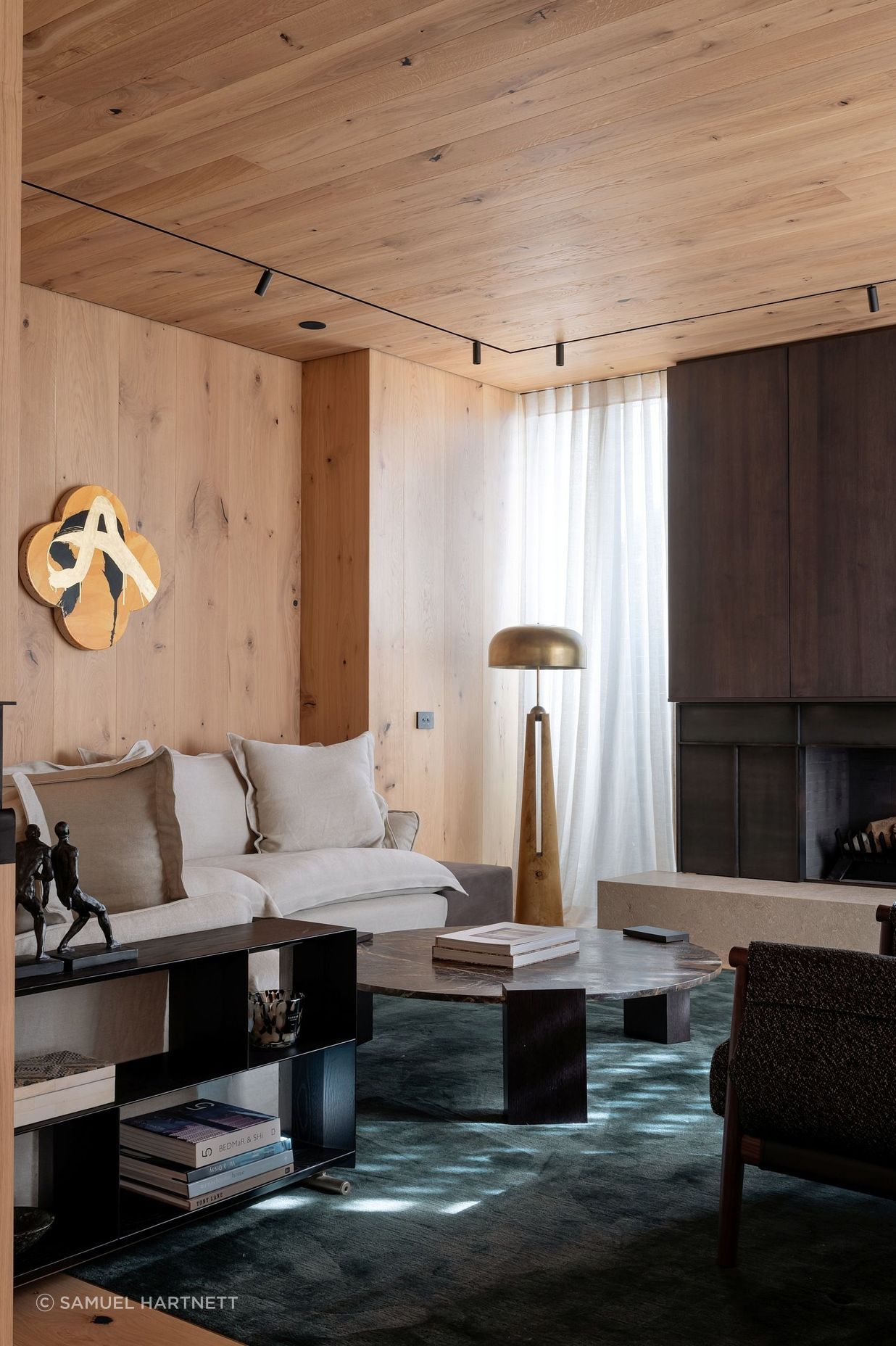 A cohesion of oak in a St Heliers home, featuring Sandstone VidaPlank Timber Flooring | Photography: Samuel Hartnett
