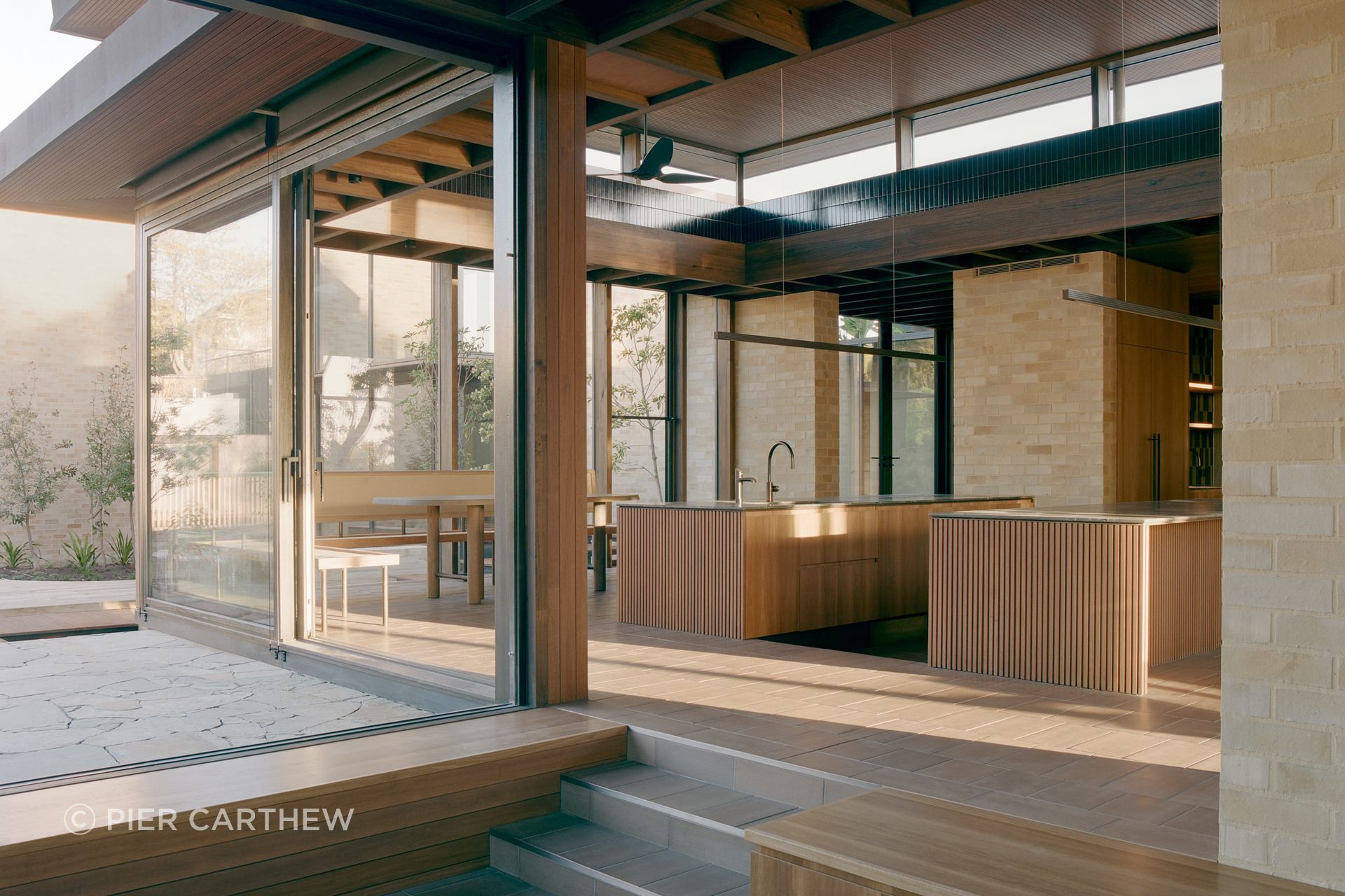 Ora House by Archier