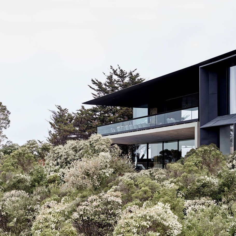 Two architects. Two provocations. One room.