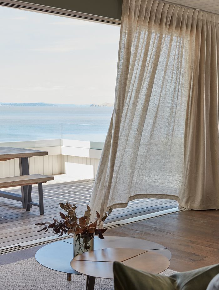 Guthrie Bowron window consultants can offer expert advice on colours, patterns and textures to ensure window coverings enhance the overall aesthetic of a space. Image features Kyoto, colour Grain, by James Dunlop.