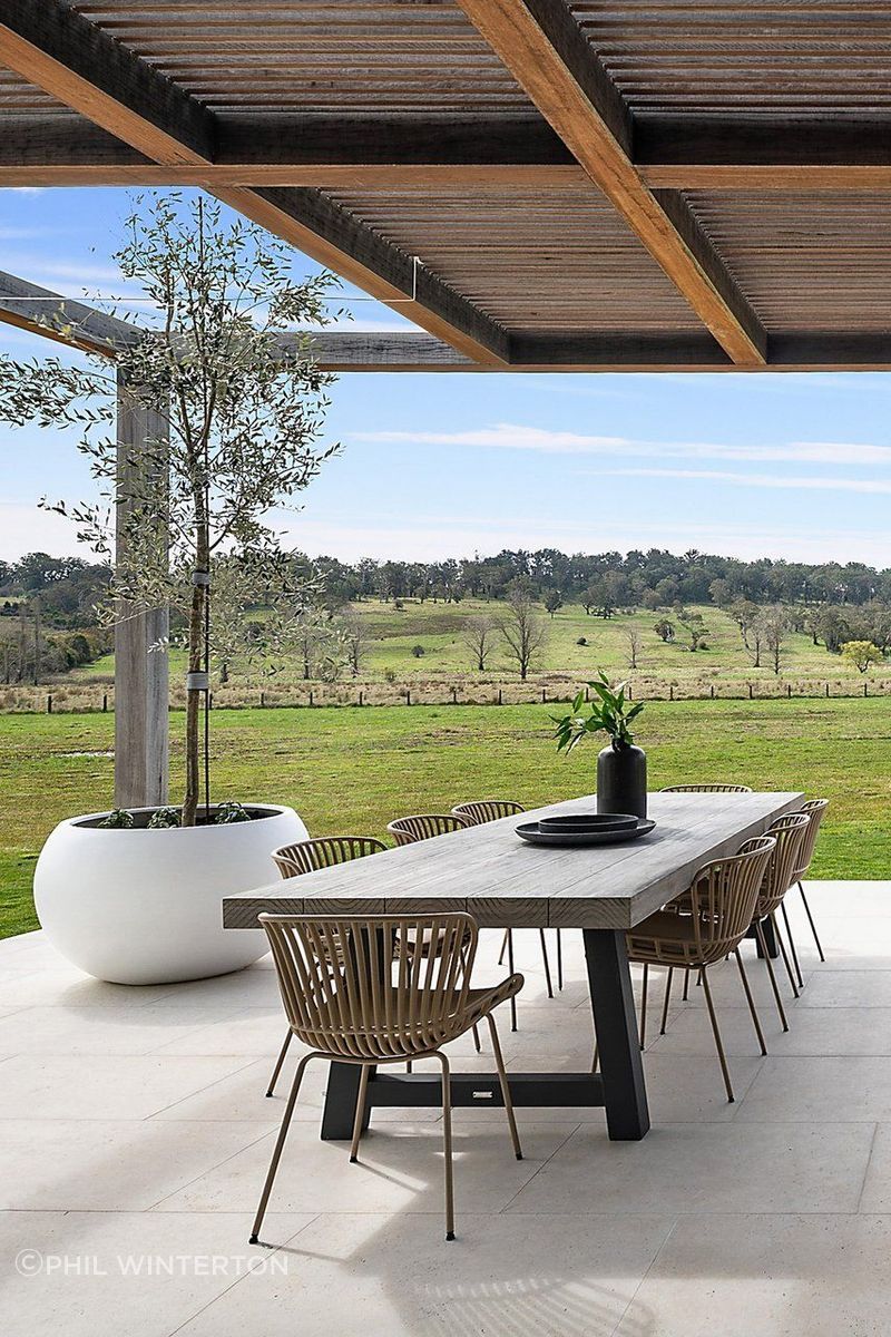 A pavilion shelters the outdoor dining.