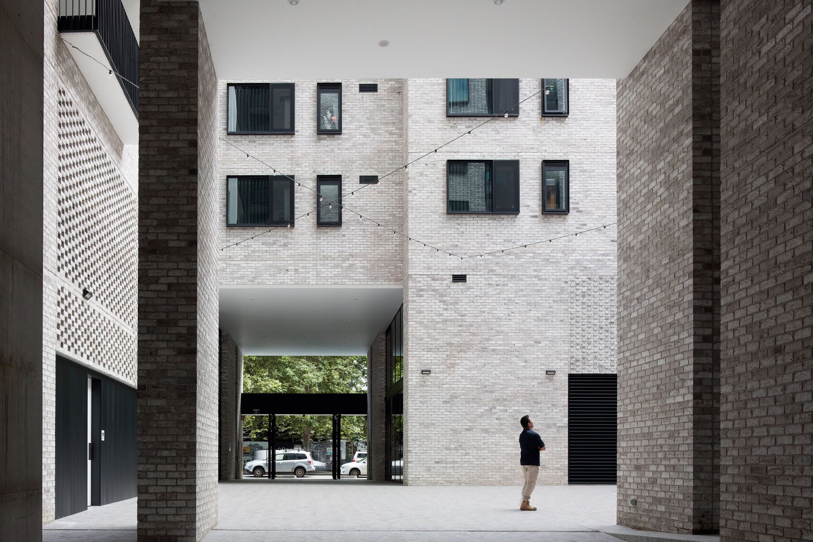 Whitton Lane by DJRD Architects in association with JCB Architects and Hutchinson | Photography by Luke Butterly