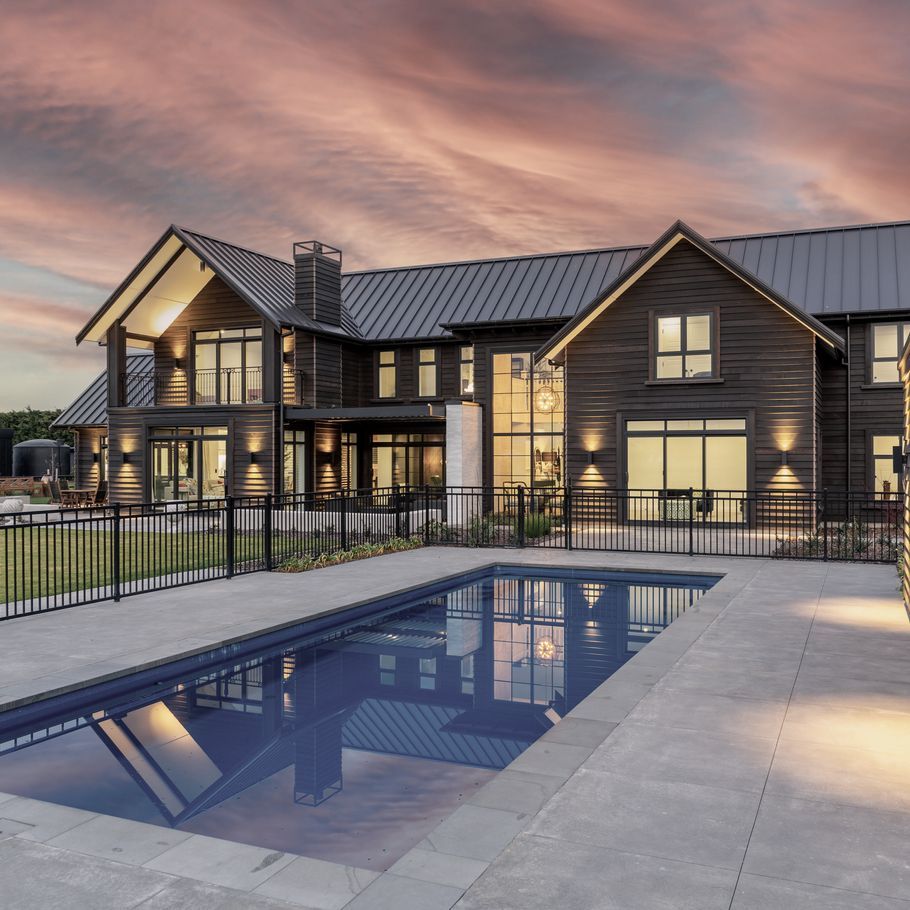 Case study: a traditional-style new-build on a grand scale