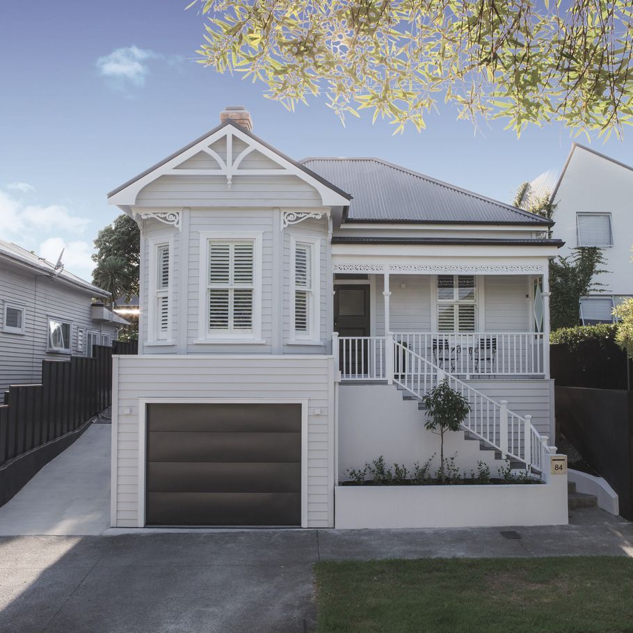 This villa reno blends character details with spacious modern living