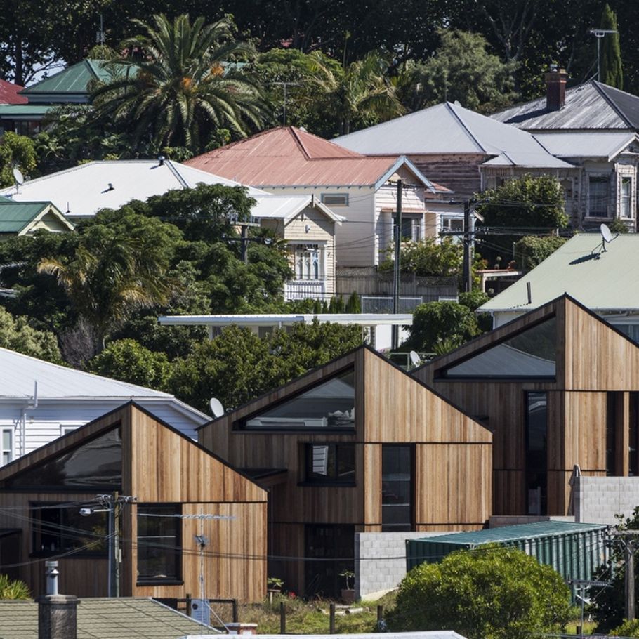 Hugging the landscape, this stepped pavilion home is a contemporary expression of Victorian villa archetypes