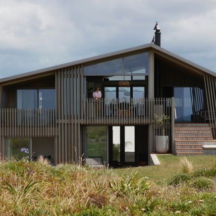 Pitched among sand dunes, Tent House articulates the tranquillity of camping in Aotearoa