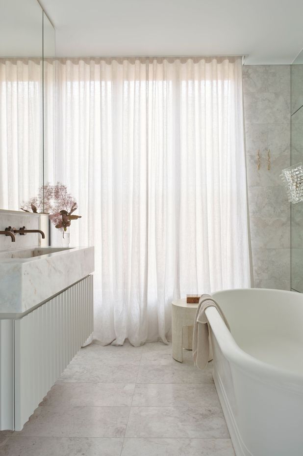 First Blush by Smac Studio and Van Rooijen Meyers Architects | Construction by Airth Building | Styling by Clare Delmar | Photography by Anson Smart