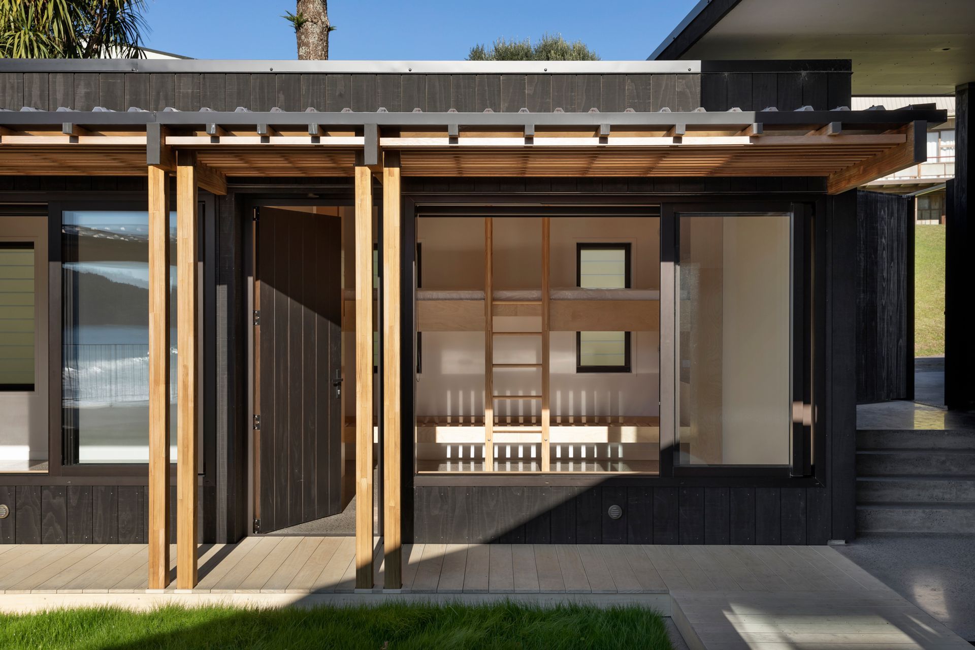 The courtyard area is grassed so little kids can play quite safely tucked behind there while the adults are on the veranda, eating and lounging,” says Lindley.