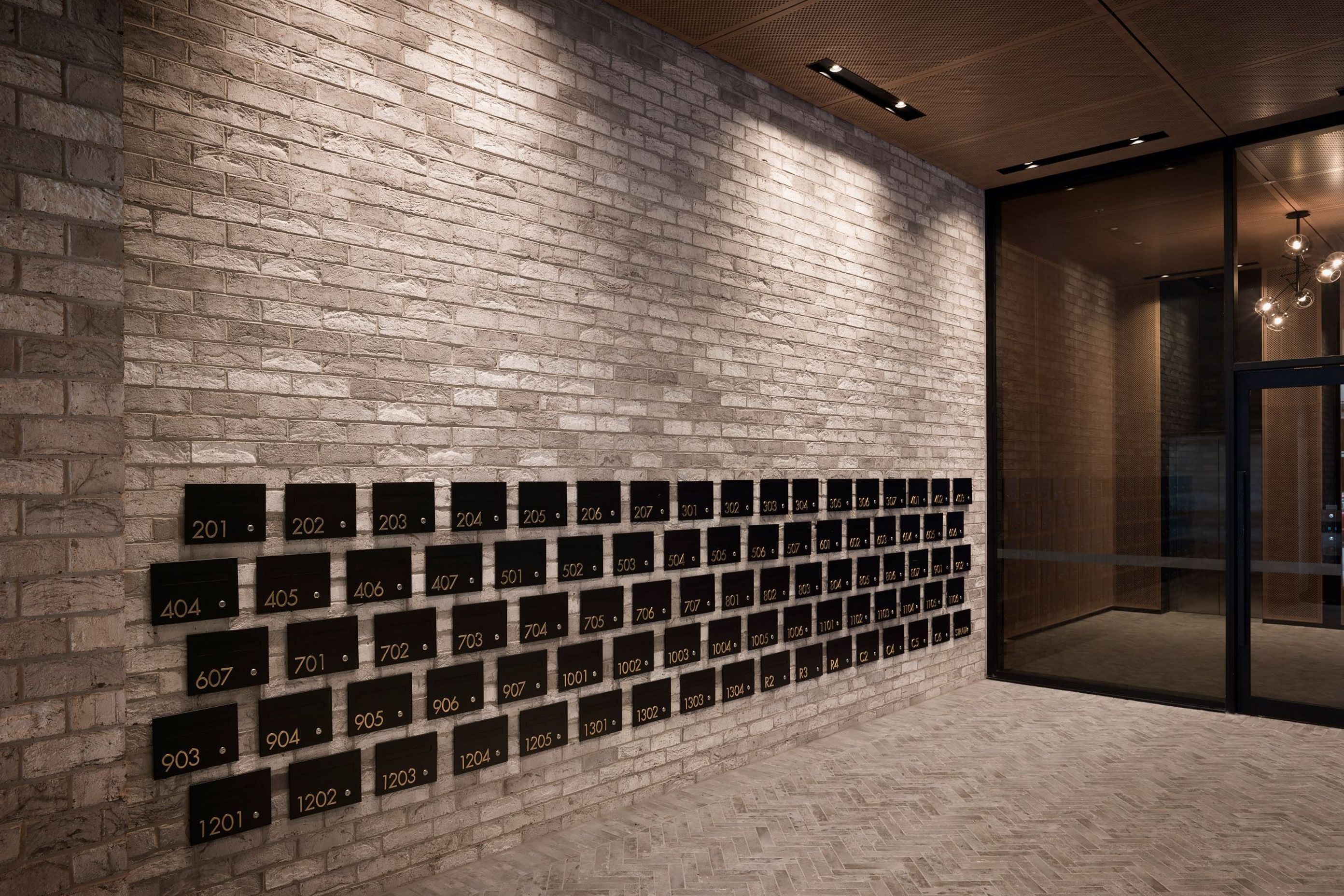 Whitton Lane by DJRD Architects in association with JCB Architects and Hutchinson | Photography by Luke Butterly