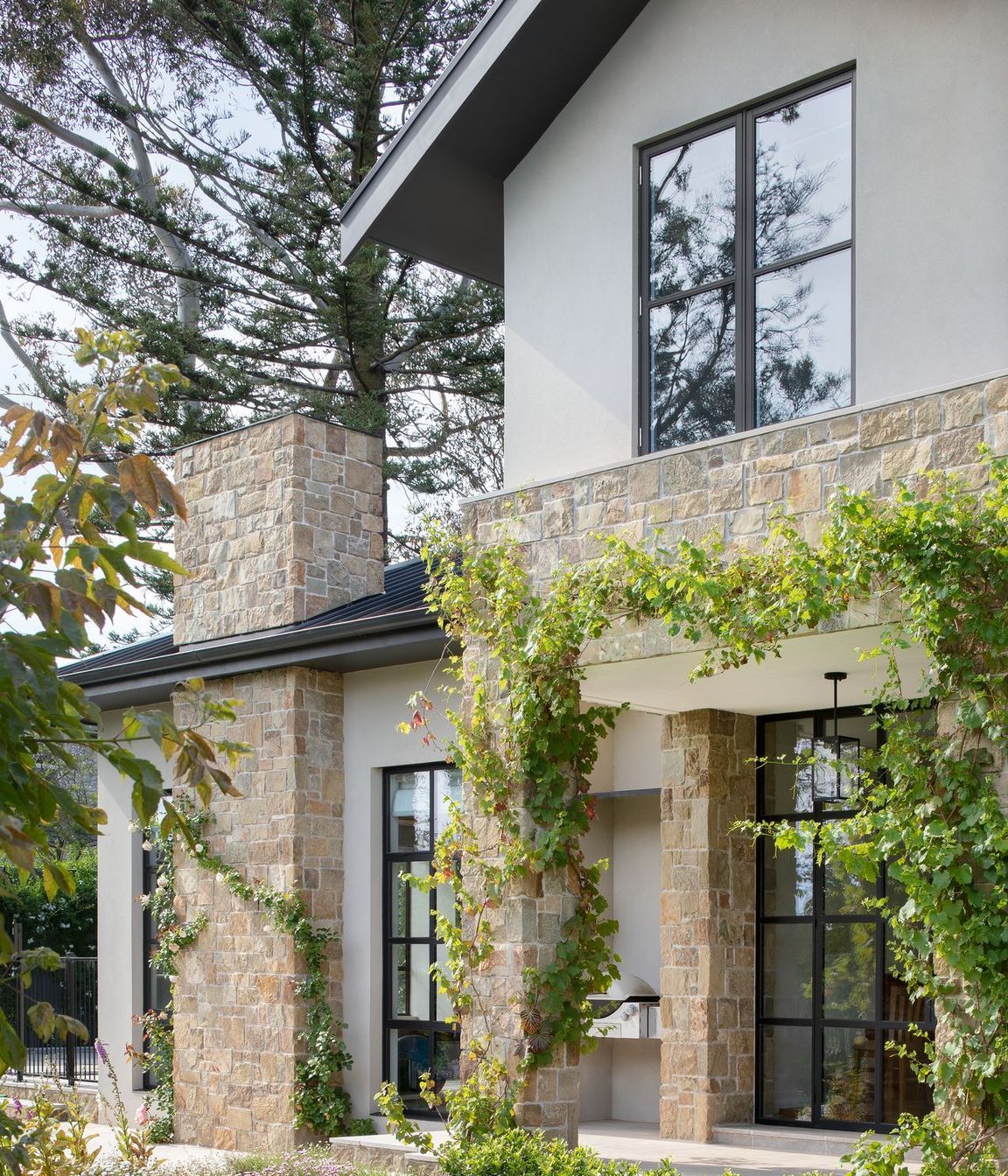  Wimba by Bryant Alsop Architects | Photography by Emily Bartlett