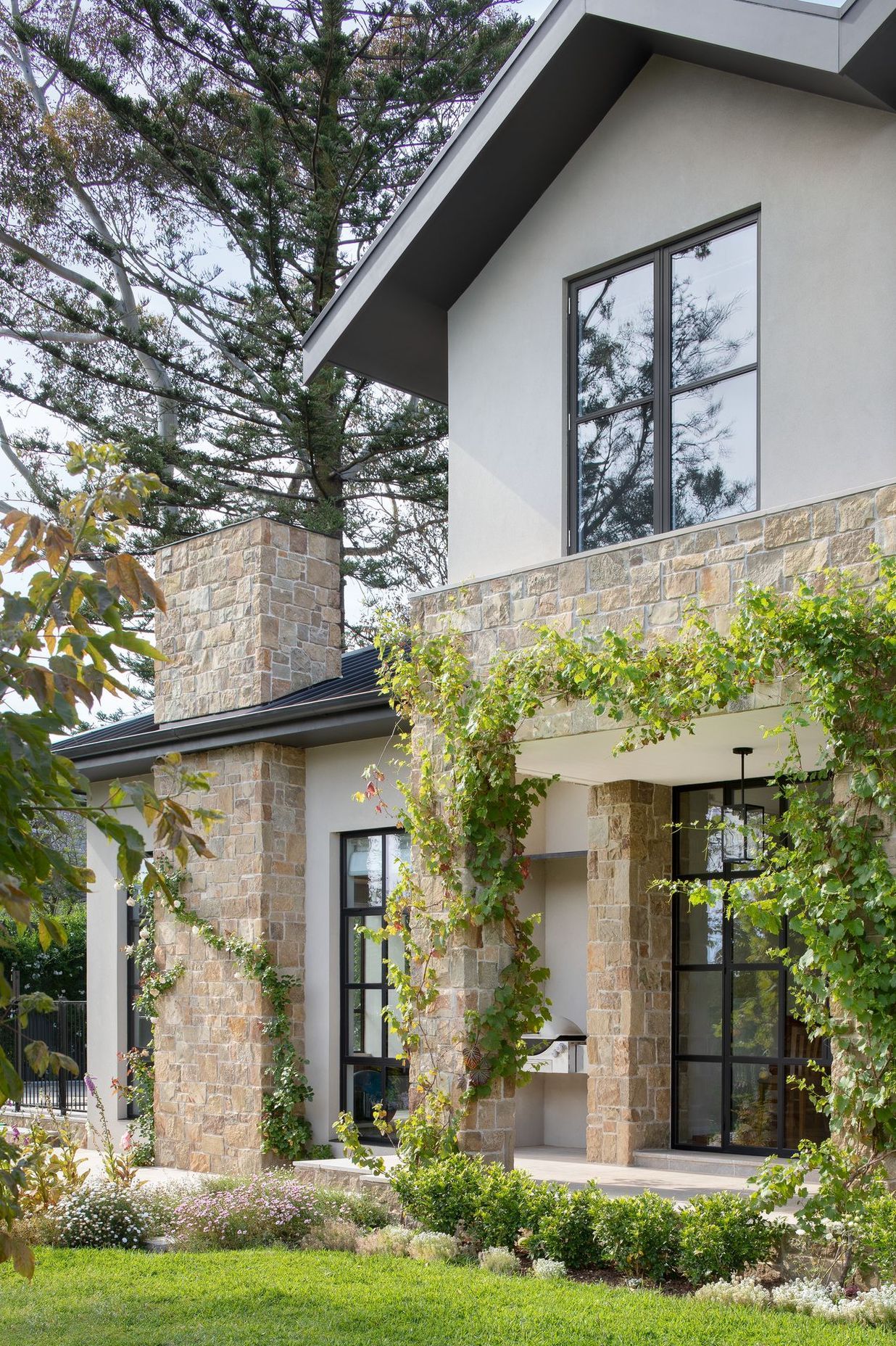 Wimba by Bryant Alsop Architects | Photography by Emily Bartlett