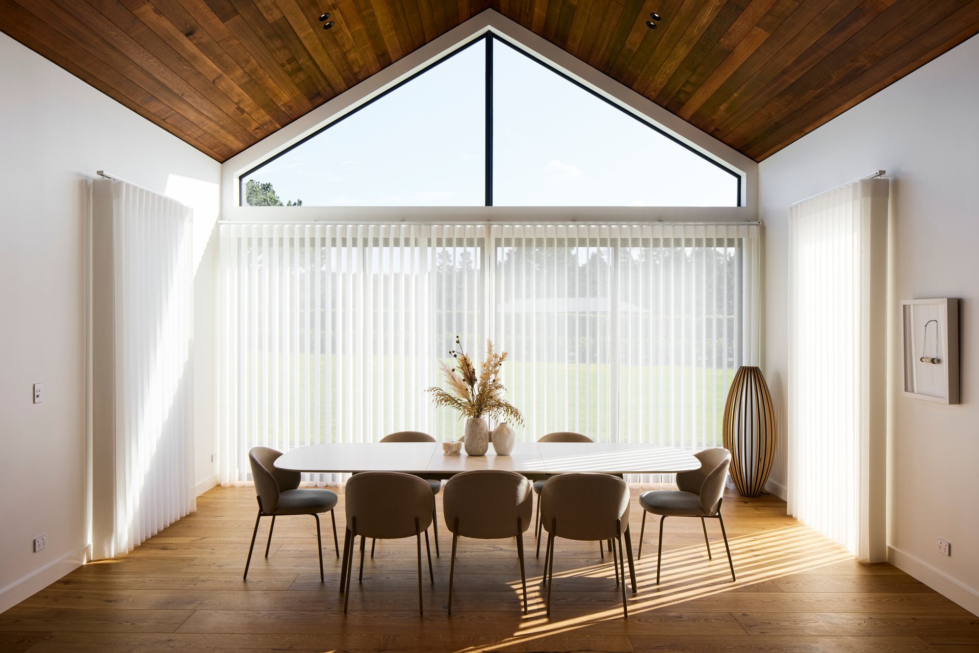 “We’re real afternoon and evening people, so we wanted to maximise the sun. We also love the whole free flow, outdoor living.”
