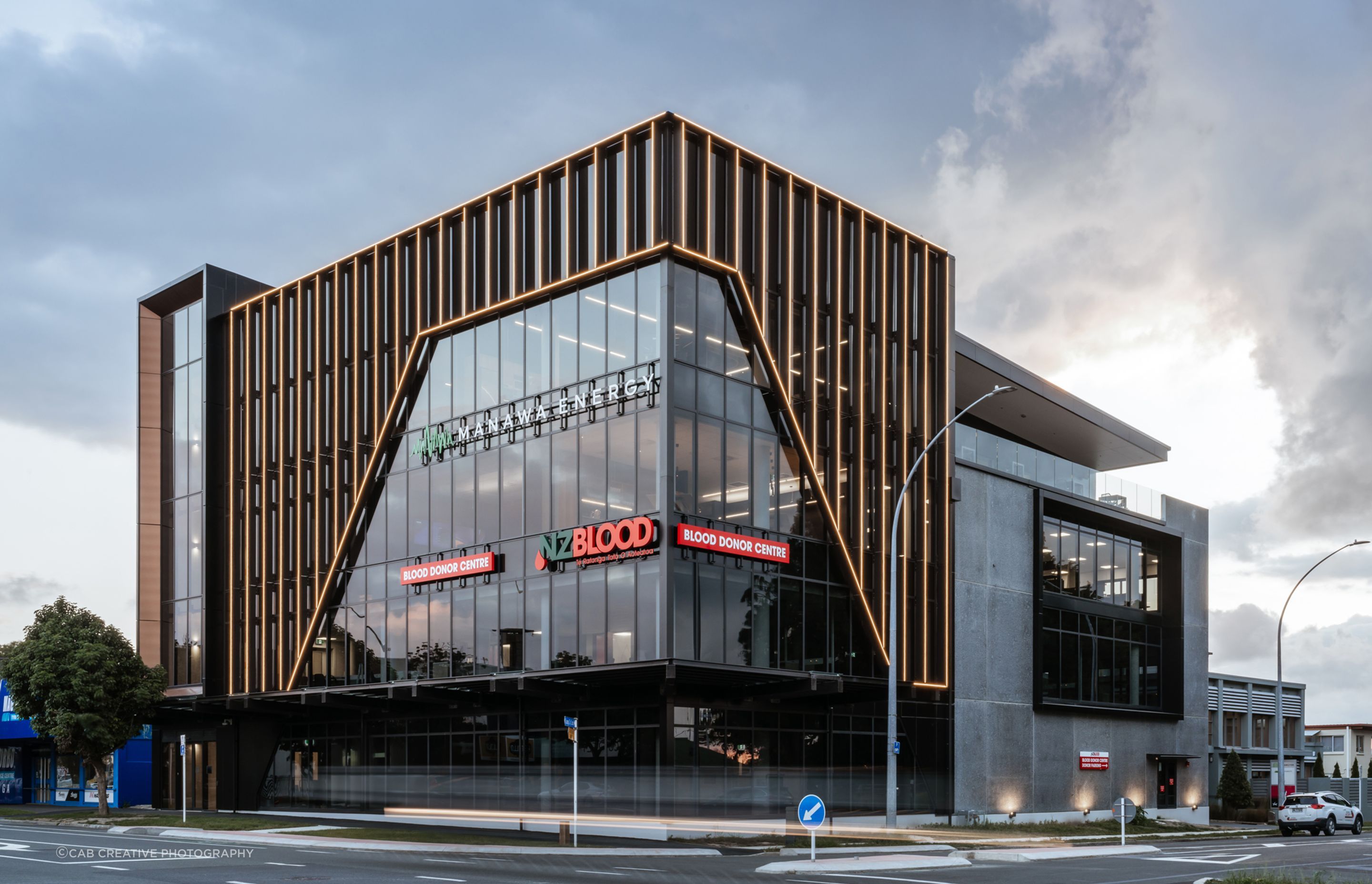 The building is a masterful blend of aesthetics, functionality, and sustainability – a joint effort by the building’s designer, Cube Architecture, as well as those involved, including Iline Construction and Harkin Roofing.