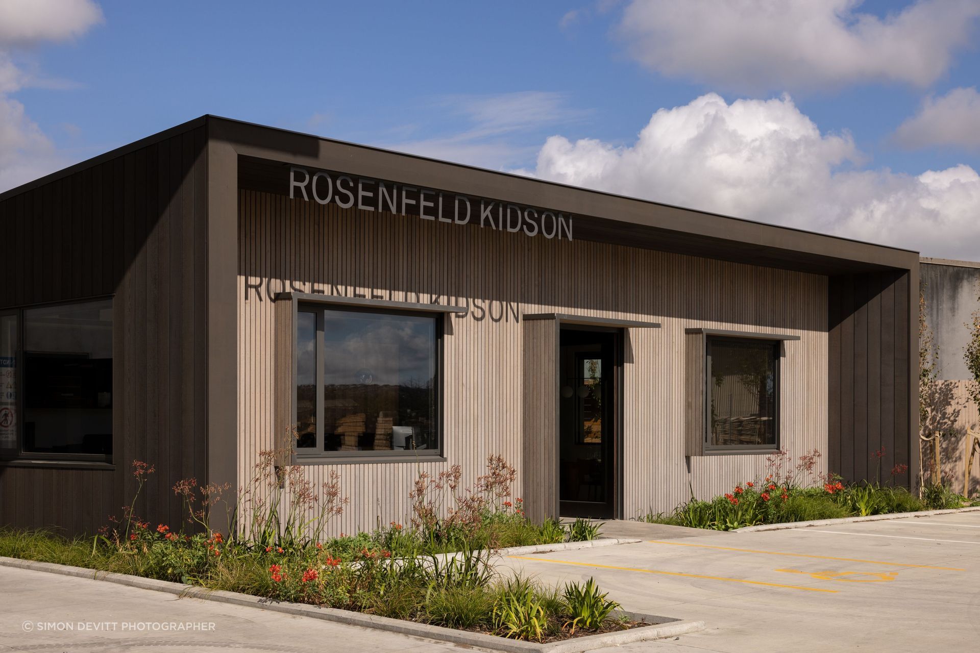 The office-turned-showroom at Rosenfeld Kidson, designed by Roy Tebbutt of Strachan Group Architects. “There was a lot of trust from the client,” says Roy. “There was uptake on everything.”