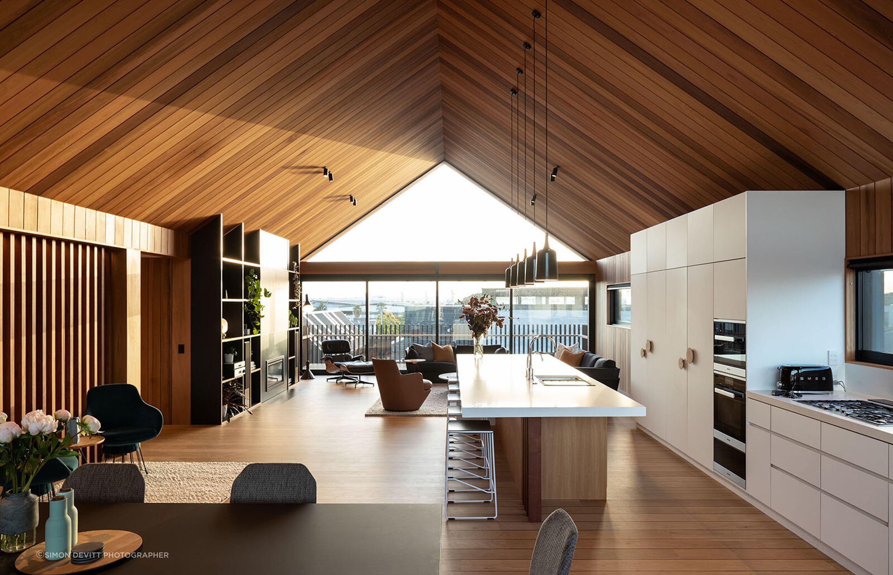 The communal upper level is effortlessly inviting.
