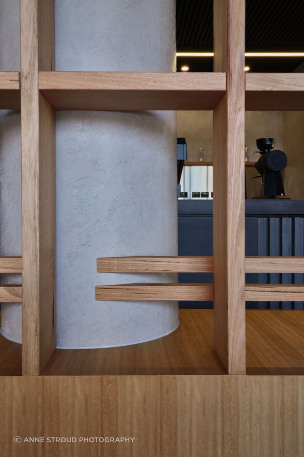 Close attention to detail creates harmony between the materials.