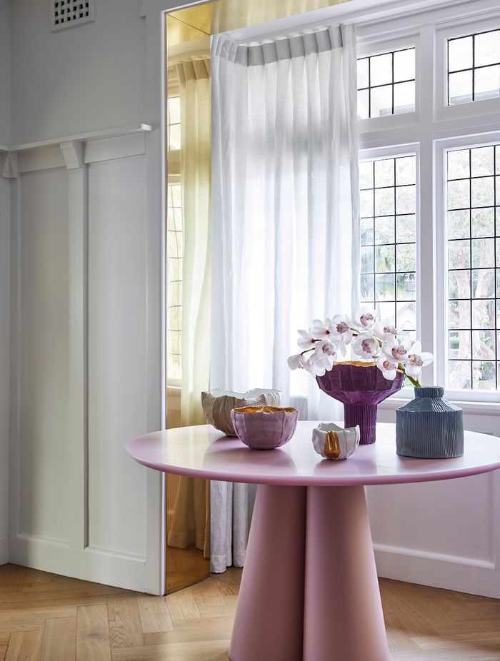 Alexandra-Kidd-Interior-Design-Kirribilli-House-with-Custom-Hartman-Table-wwwalexandrakiddcom-Photo-Credit-Paolo-Veiga1.jpeg