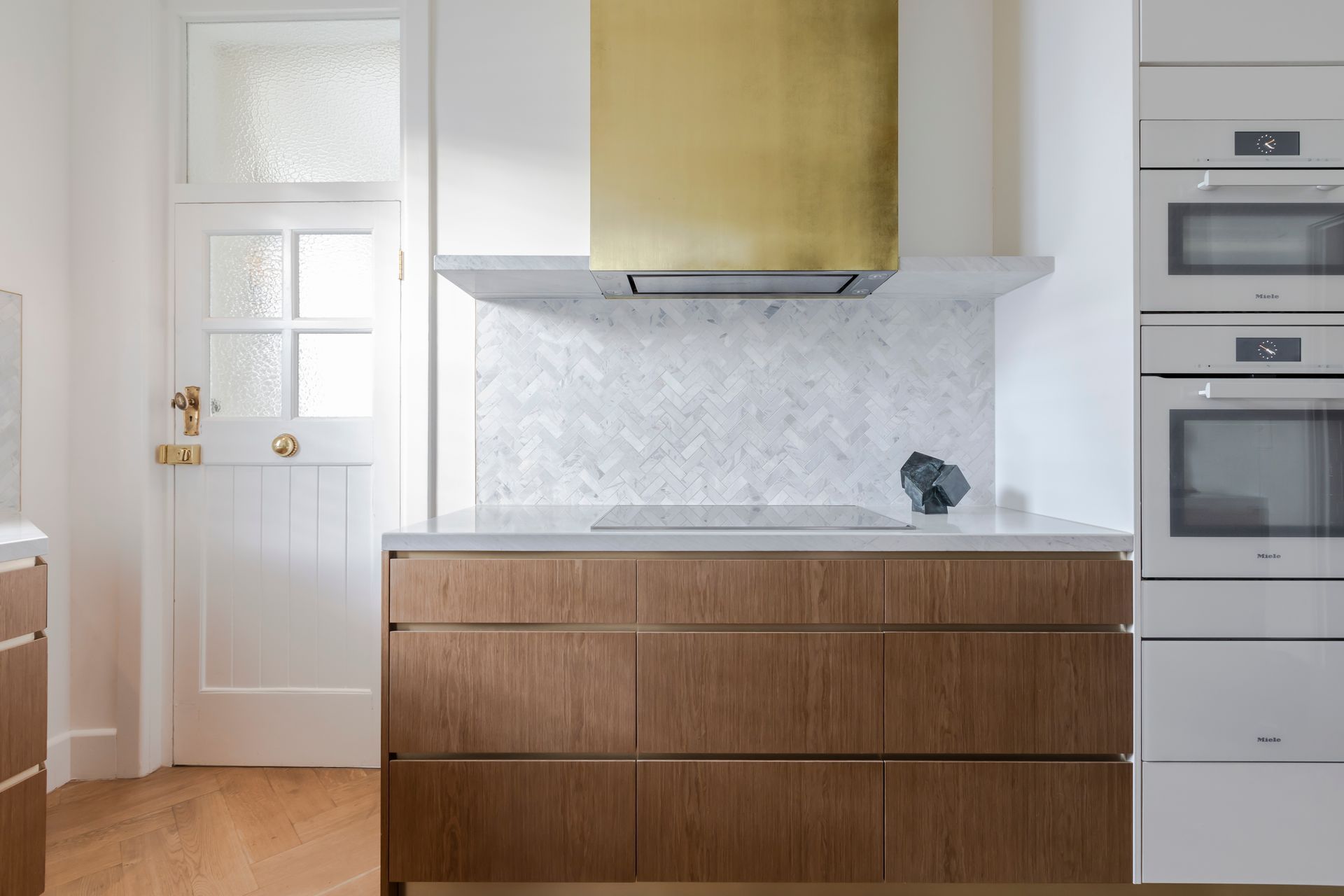 Alexandra-Kidd-Interior-Design-Kirribilli-House-wwwalexandrakiddcom-Photo-Credit-Paolo-Veiga42.jpg