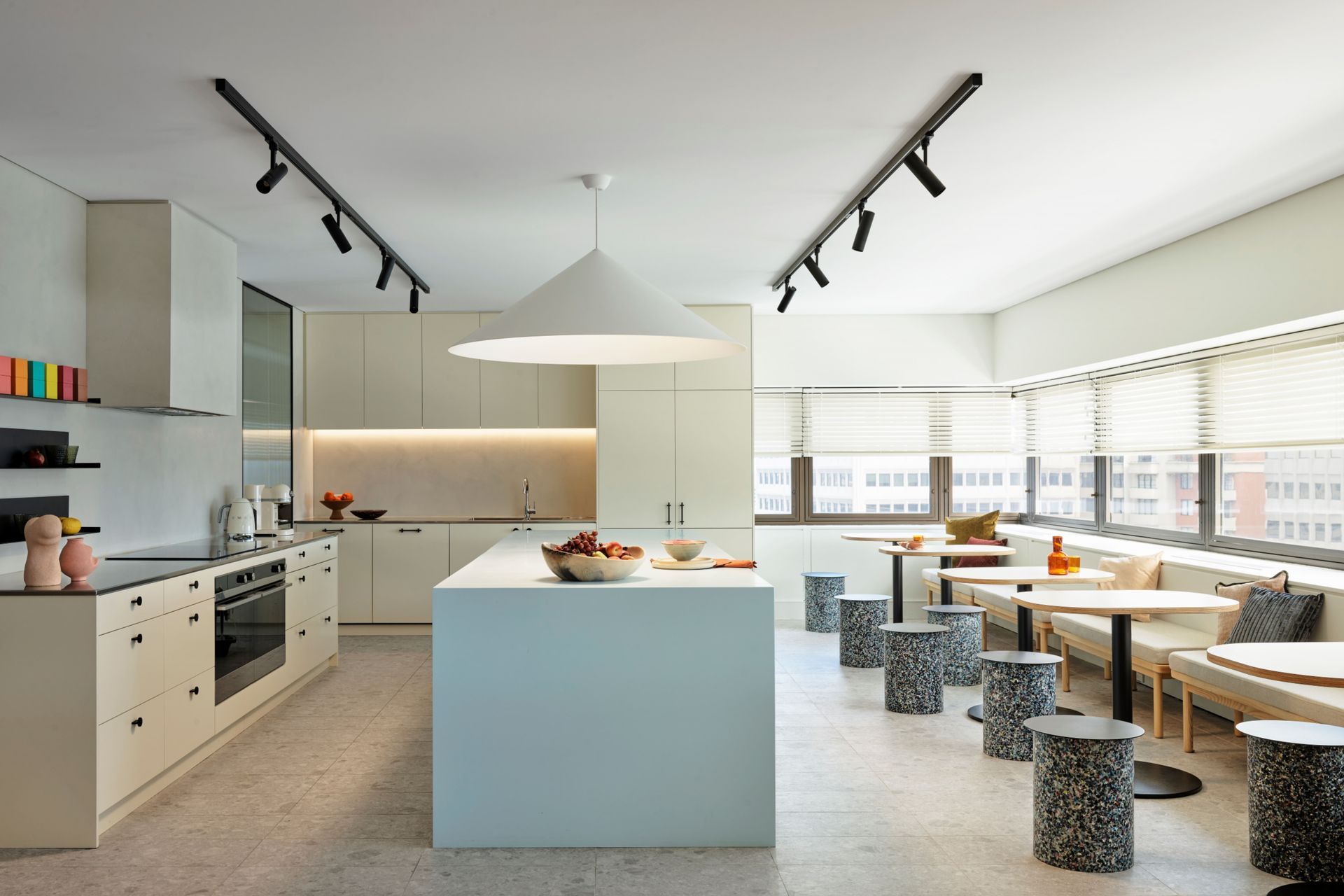 The huge family-style kitchen is perfect for cooking and can take up to 100 staff.