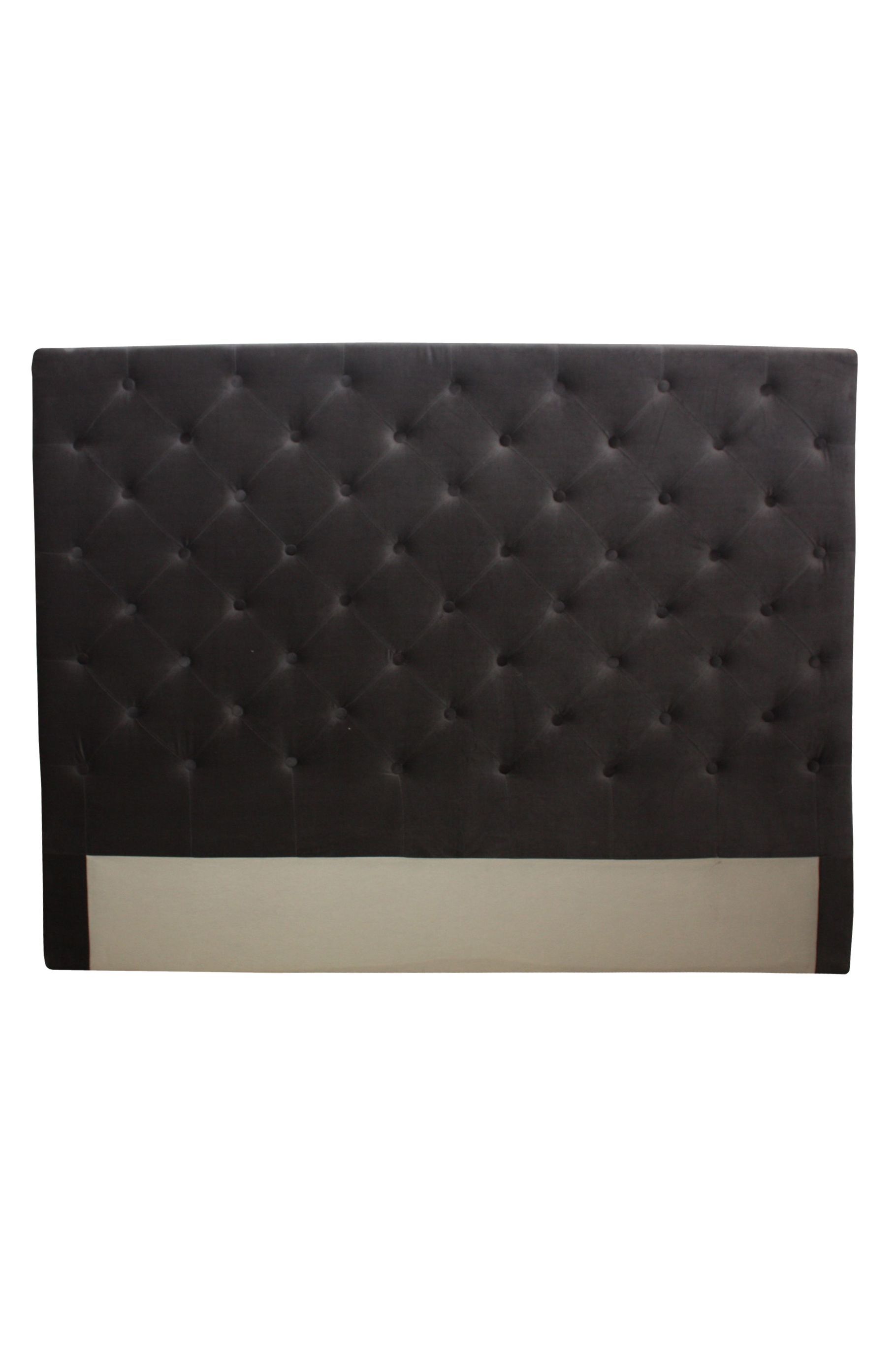 Button bedhead in velvet by French Country Collections