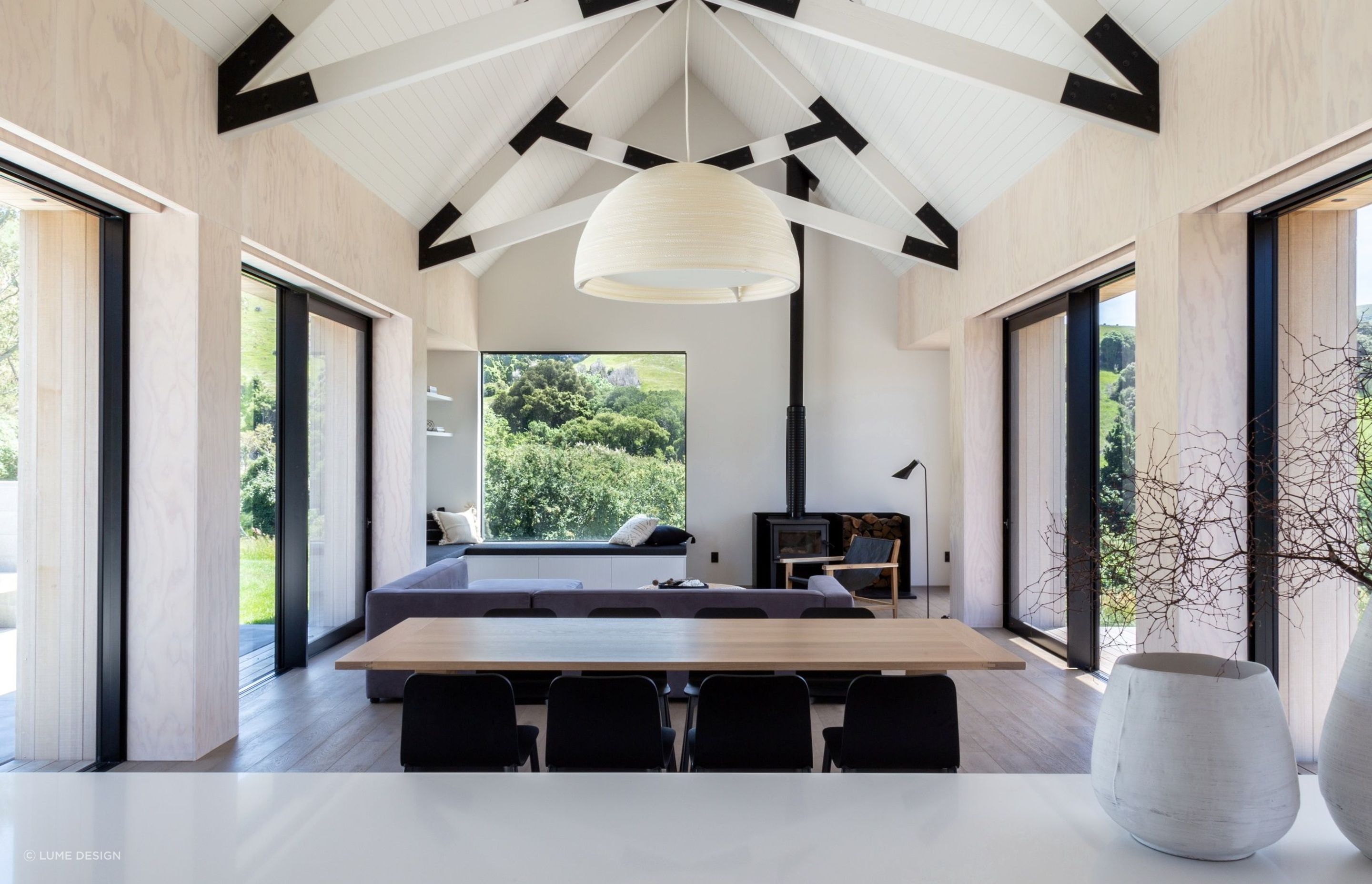 Minimalist sophistication and style in this Banks Peninsula holiday home.