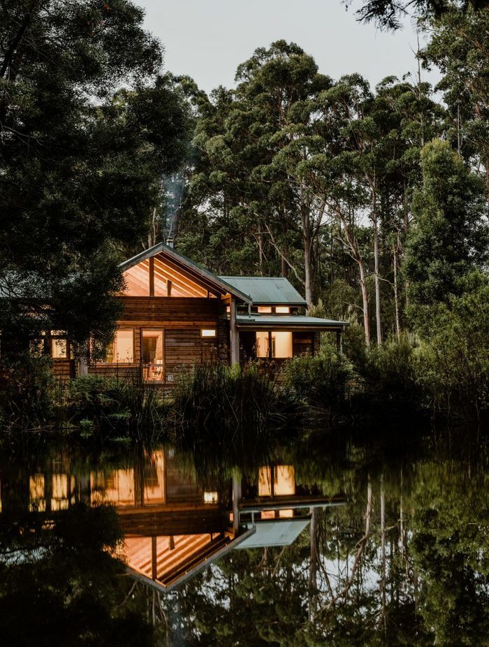 Blackwood Rest by Bijl Architecture | Photography by Adam Gibson