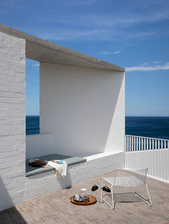 The generous terrace on the top floor features a built in daybed where the owner can enjoy the warm sunny days.