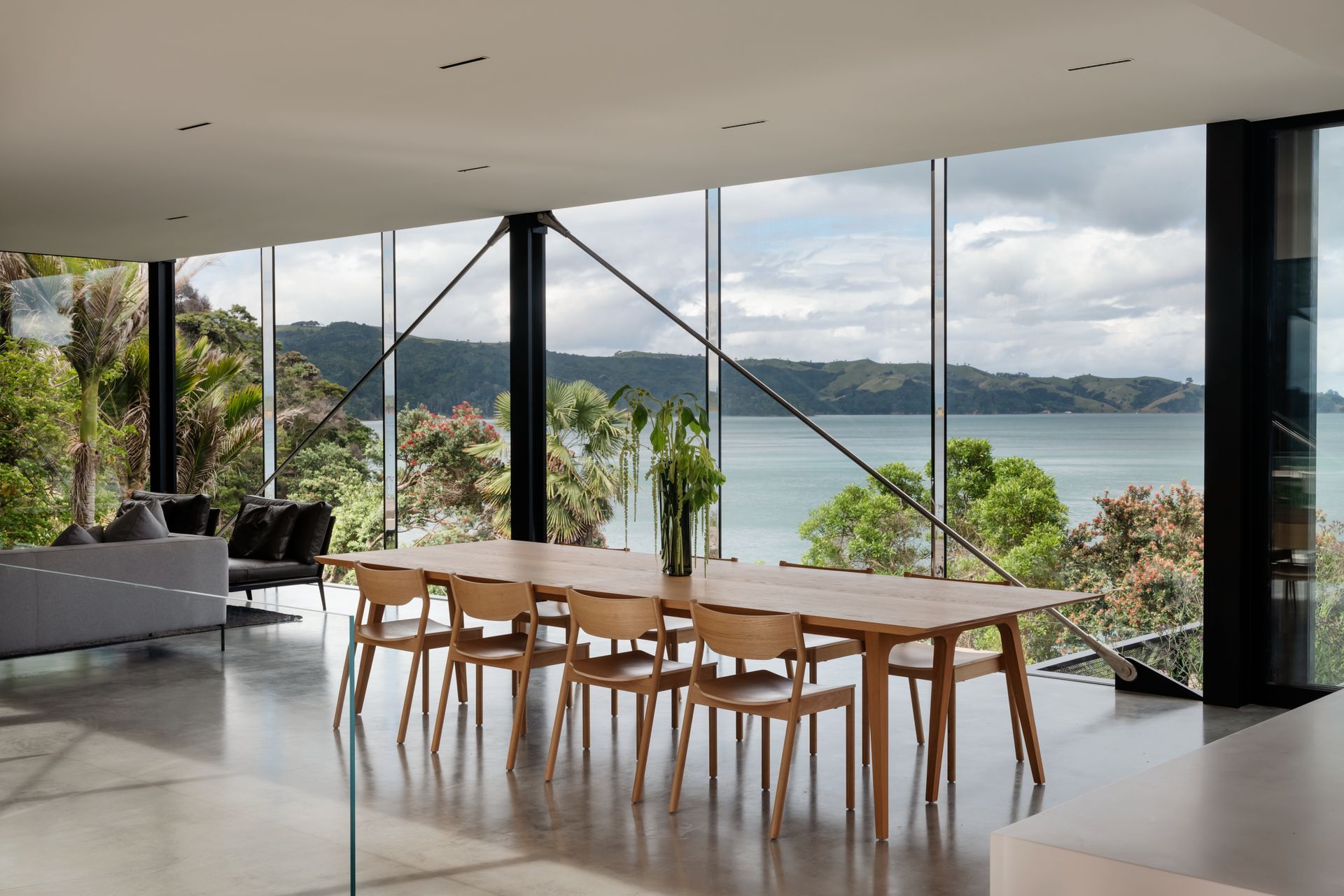 Tension cables are a visible part of the structure. “That's because of the cantilever, so it was quite an elegant design by the engineer George Downey of Downey Design Construction,” says Daniel. “It’s almost like a suspension bridge.”