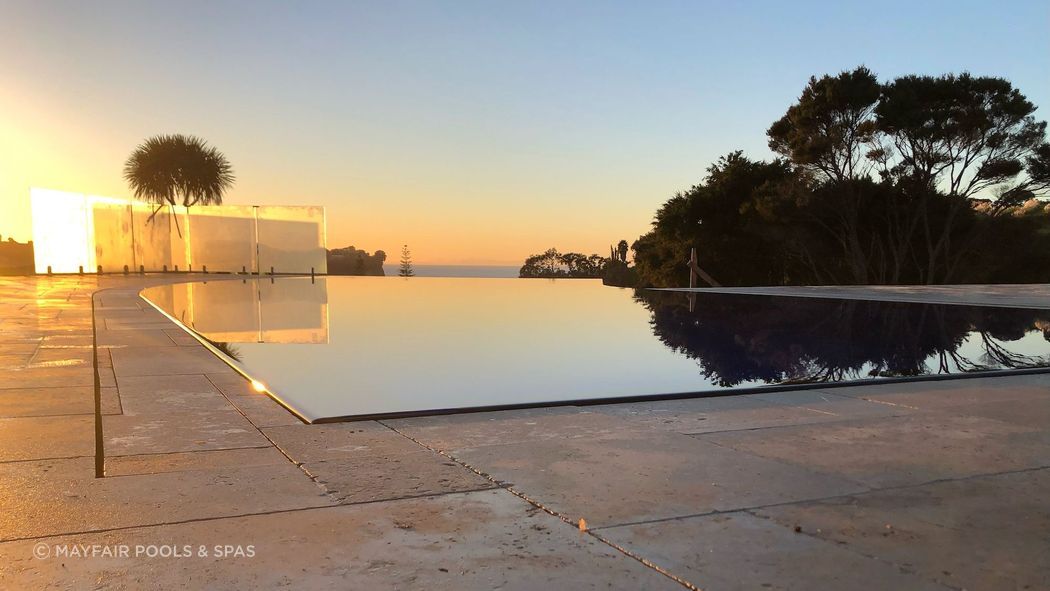 DobsonNew-BuildUltra-Custom-Pools10.jpg