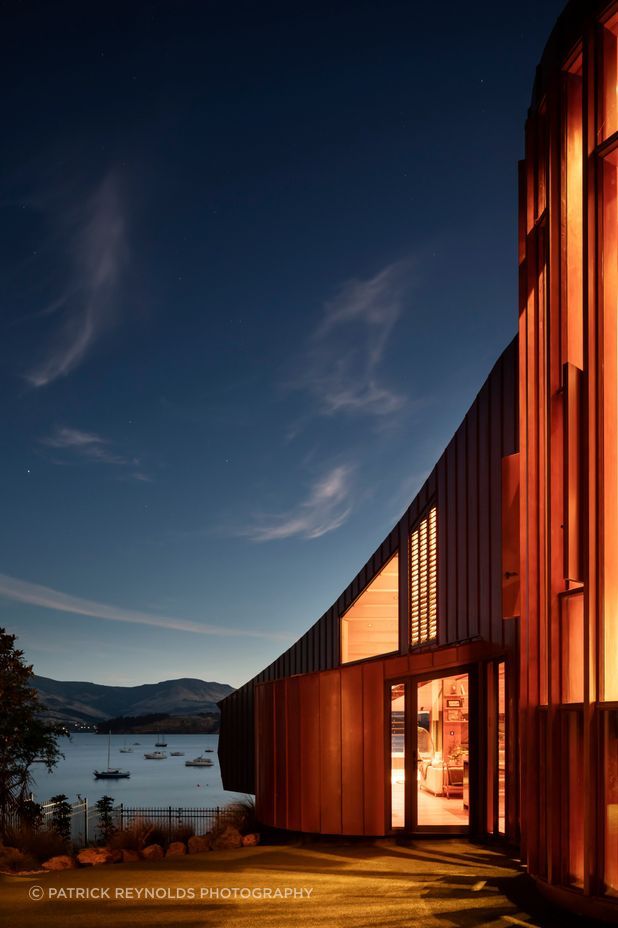 “The location is obviously very special. Looking across the water, there’s nothing like it,” says Aaron. “It’s very rare to get a site like this so we understand the responsibility to get something sitting on the landscape in a way that’s not obtrusive and that ultimately will settle down over time, blend in and look the part.”