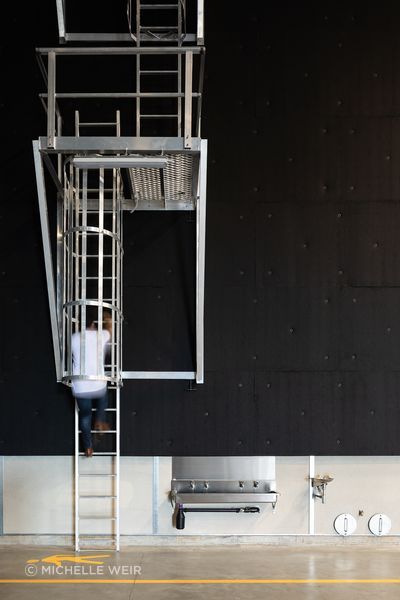 Flexibility of use, acoustic performance, and vibration isolation were the three key drivers for design.