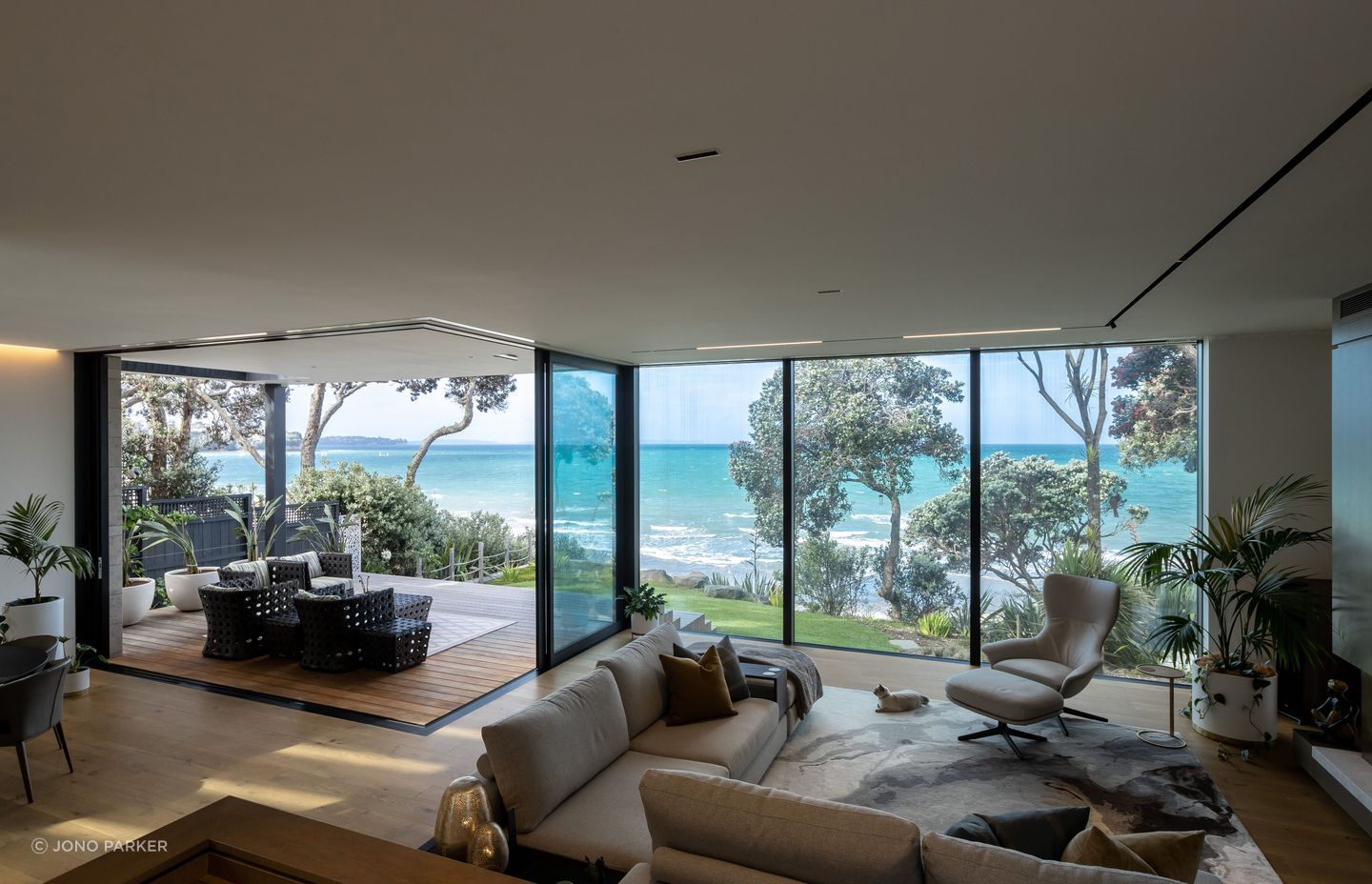 The residence maximises the site's ocean views.