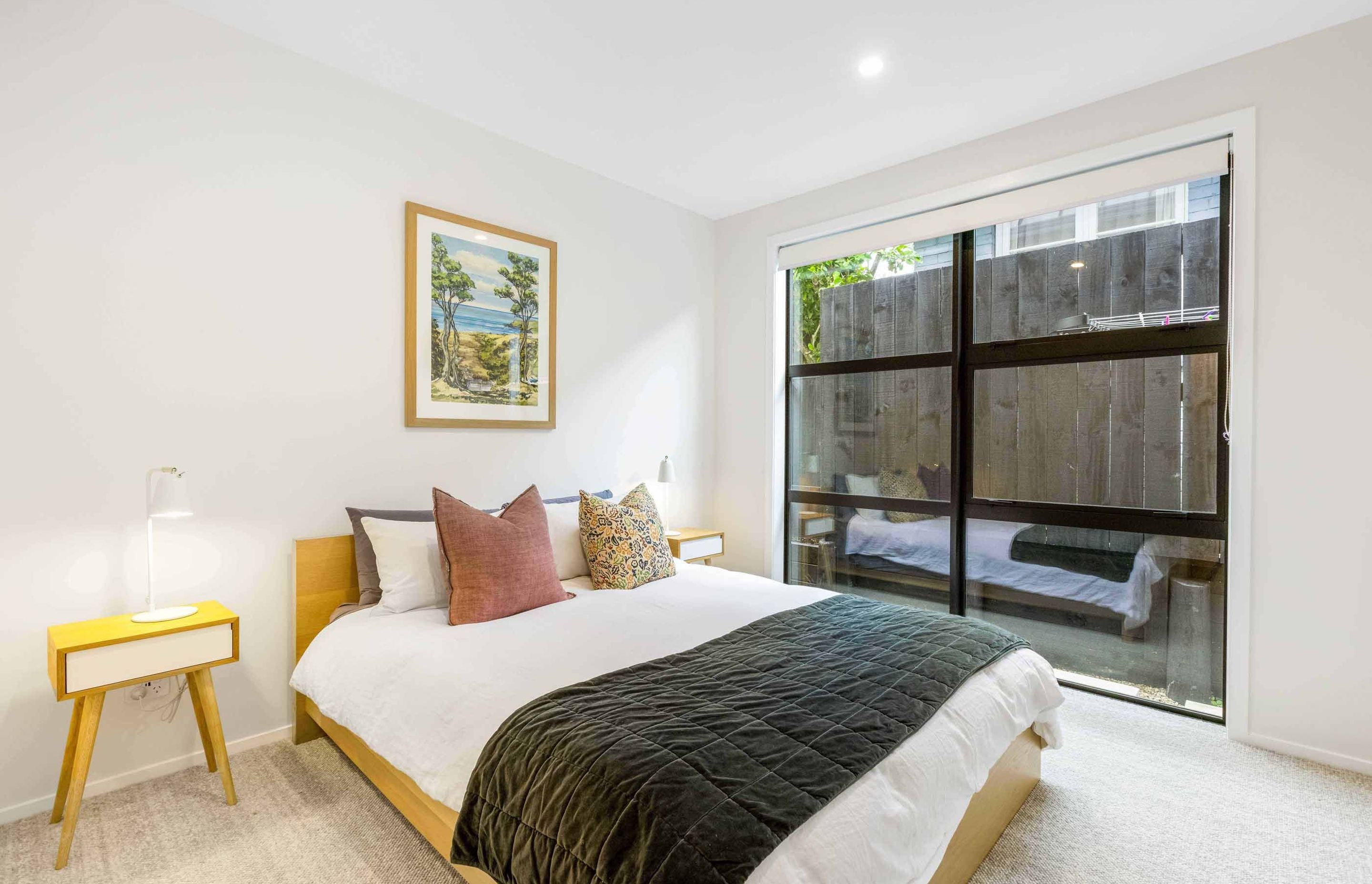 The downstairs bedroom has its own en suite.