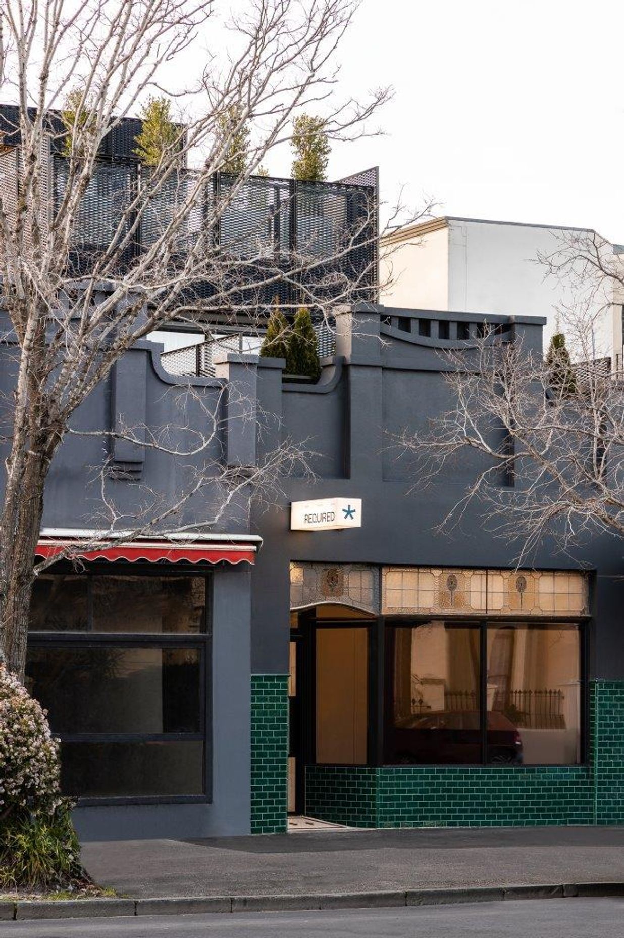 Victoria by Finnis Architects | Photography by Timothy Kaye